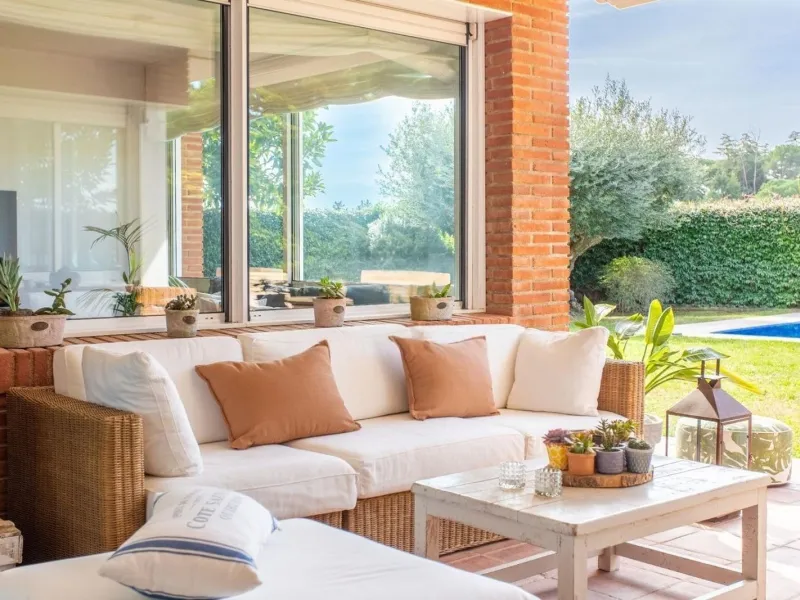 Vivienda unifamiliar de lujo con piscina en Sant Vicenc de Montalt, Barcelona
