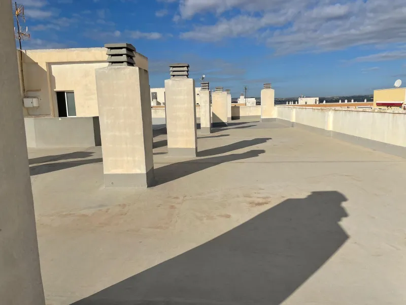Charming Apartment in Torrevieja - Parque de las Naciones 🌞 2 bedrooms 1 bathroom with pool and garage