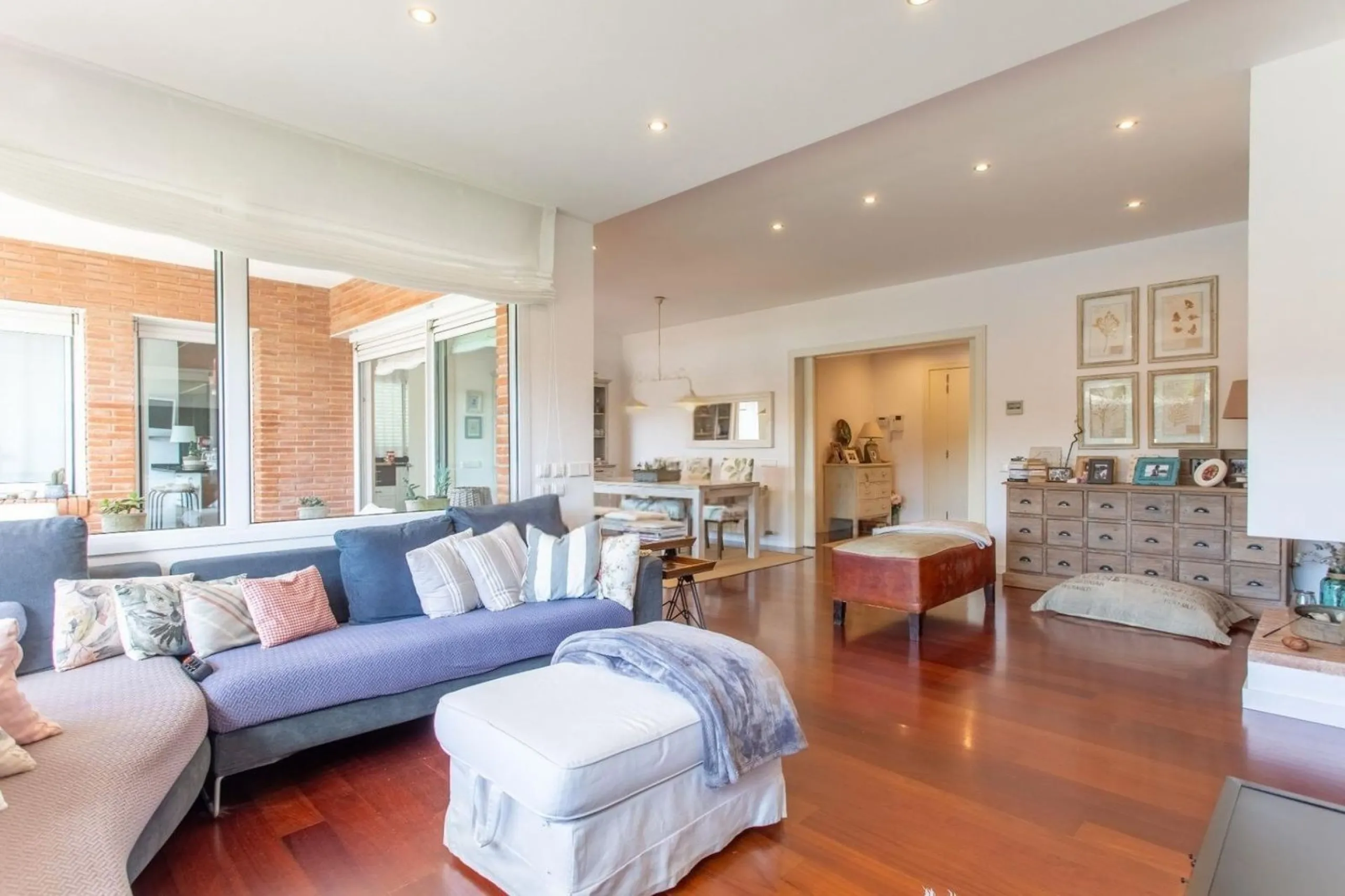 Vivienda unifamiliar de lujo con piscina en Sant Vicenc de Montalt, Barcelona