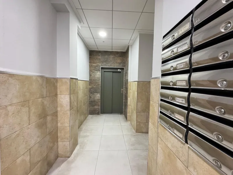 REFORMADO APARTAMENTO EN LA PRIMERA LINEA DE LA MATA CON VISTAS AL MAR. 3 DORM. 2 BAÑOS. SUPERFICIE 105 M2.