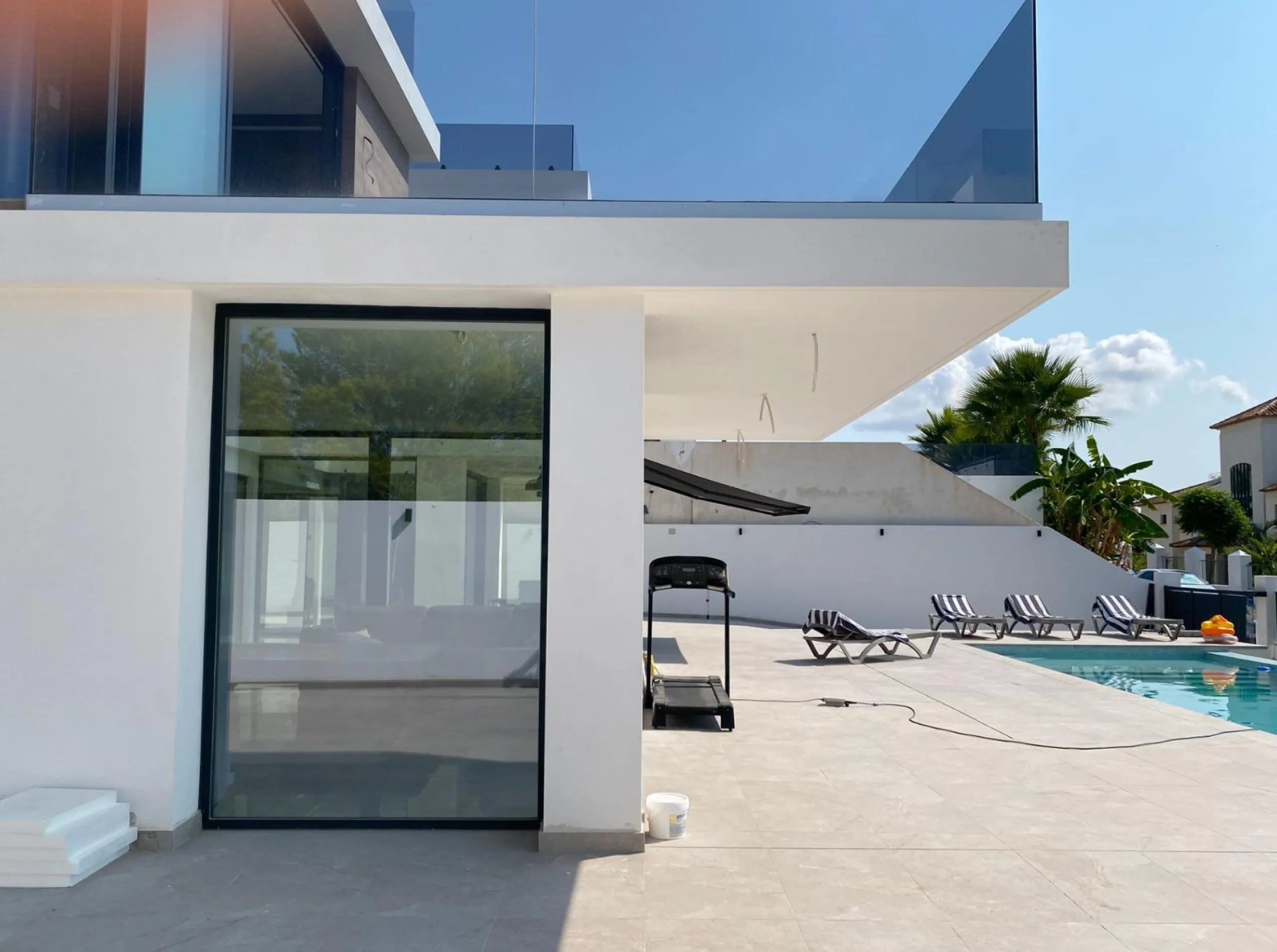 ¡Descubre tu nuevo hogar en Sierra Cortina, Finestrat! ☀️