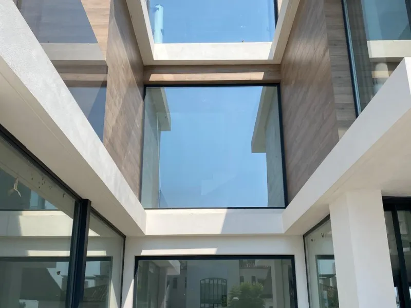¡Descubre tu nuevo hogar en Sierra Cortina, Finestrat! ☀️