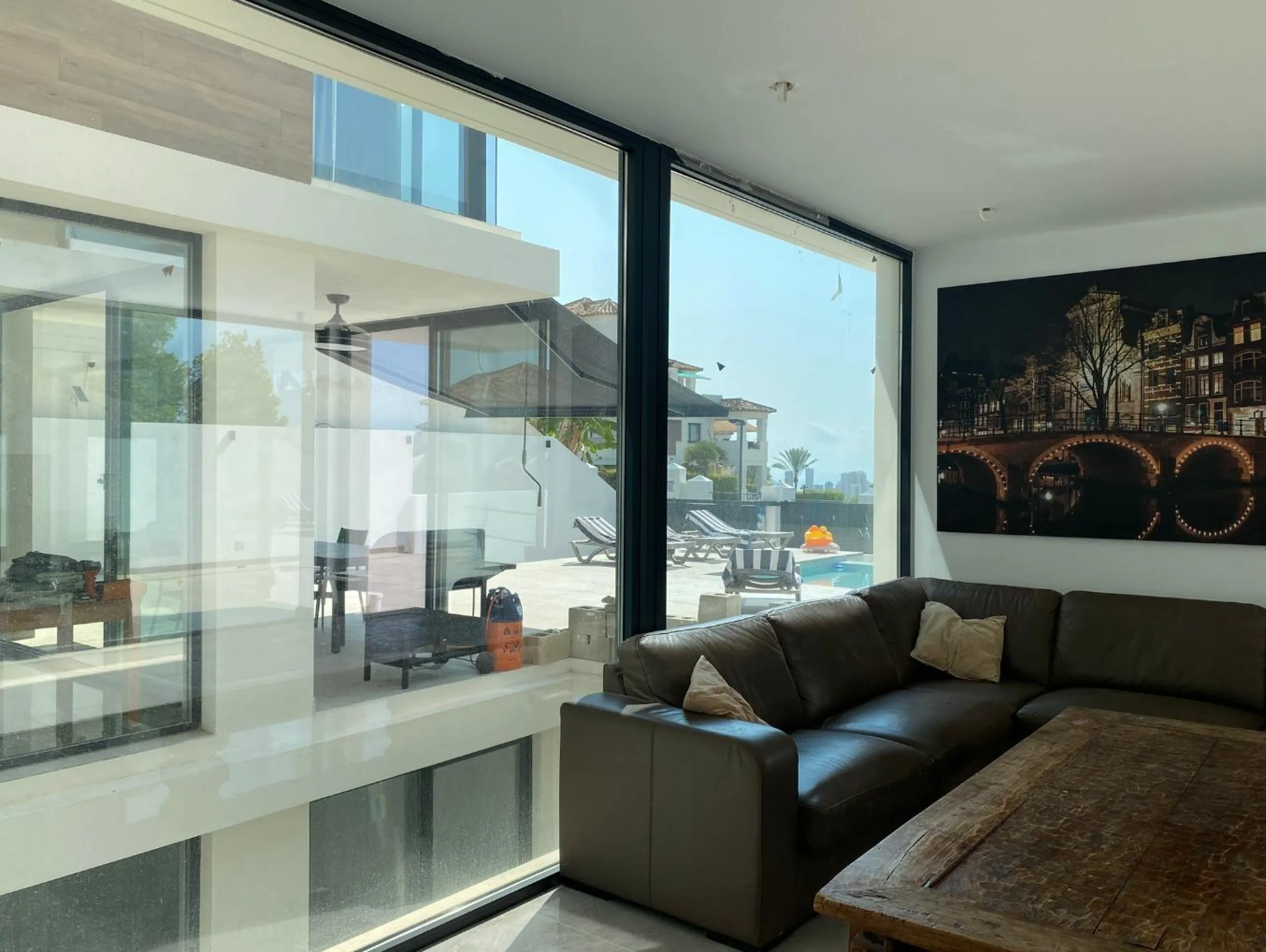 ¡Descubre tu nuevo hogar en Sierra Cortina, Finestrat! ☀️