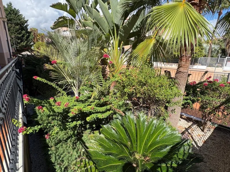 Your new home awaits you in Collados, Águilas! 🏡✨ 2 beds 1 bath garage and pool between sea and mountain special diving area