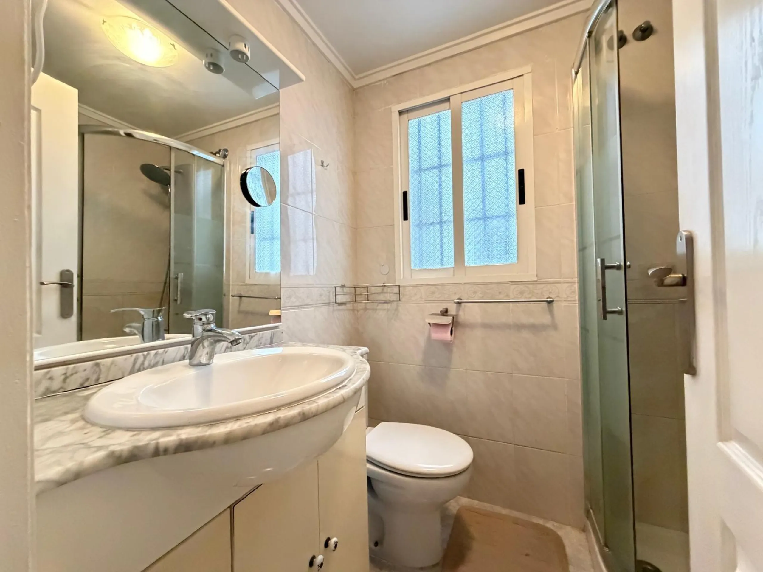 APARTAMENTO A 500 METROS DE PLAYA DEL CURA CON SUPERFICIE DE 44 M2. 1 DORM. 1 BAÑO.