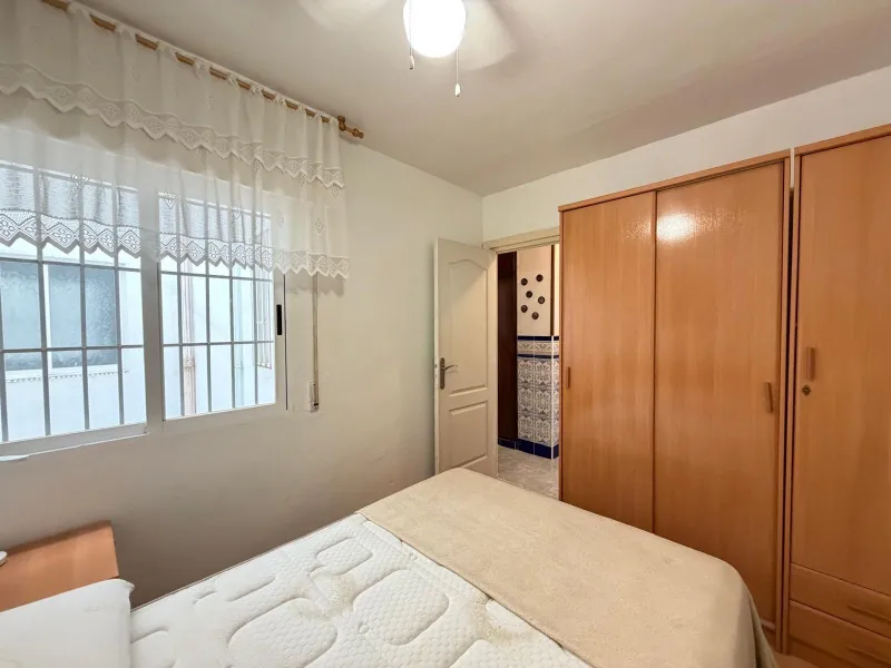 APARTAMENTO A 500 METROS DE PLAYA DEL CURA CON SUPERFICIE DE 44 M2. 1 DORM. 1 BAÑO.