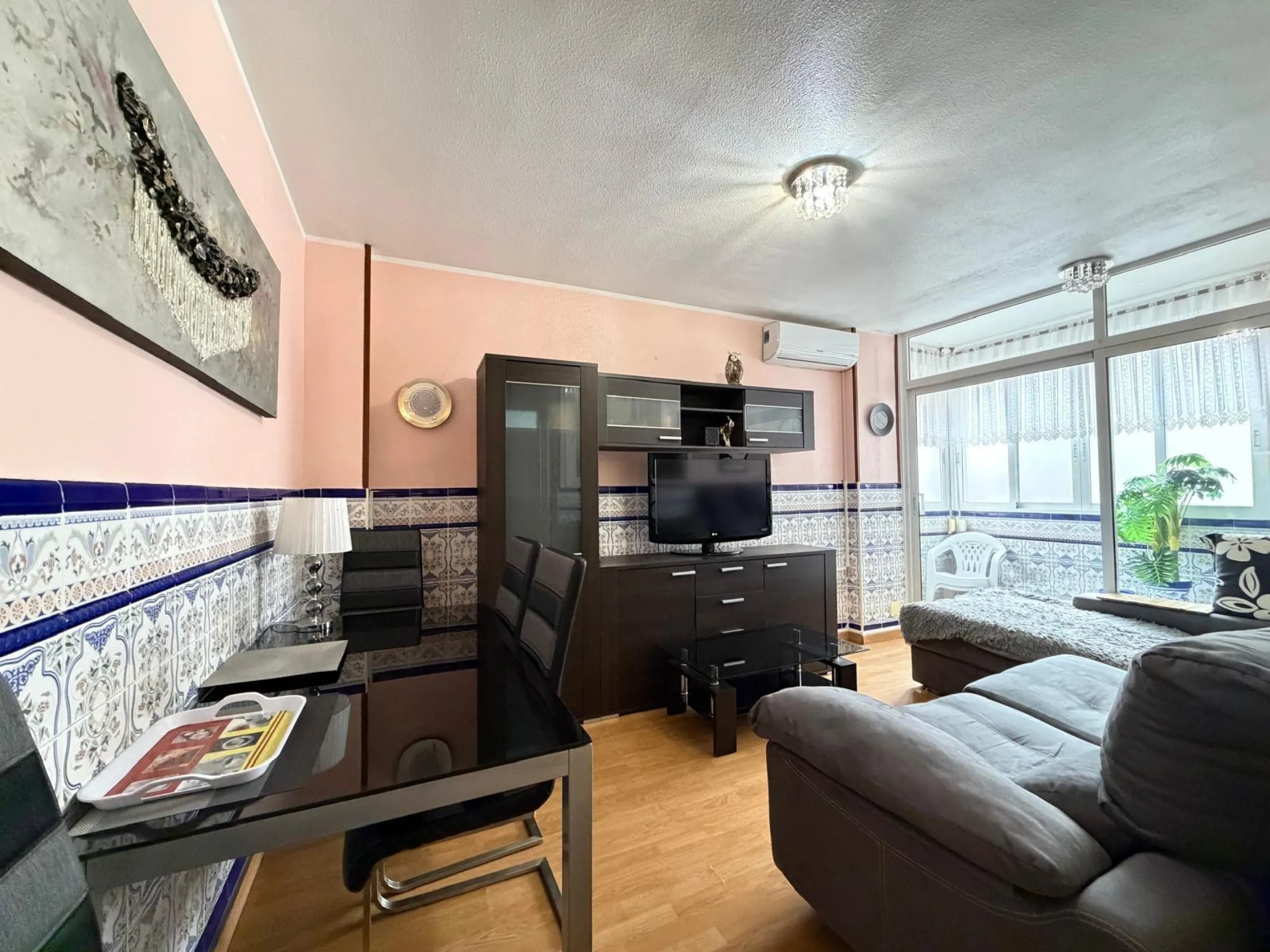 APARTAMENTO A 500 METROS DE PLAYA DEL CURA CON SUPERFICIE DE 44 M2. 1 DORM. 1 BAÑO.
