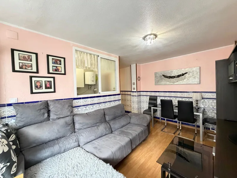 APARTAMENTO A 500 METROS DE PLAYA DEL CURA CON SUPERFICIE DE 44 M2. 1 DORM. 1 BAÑO.