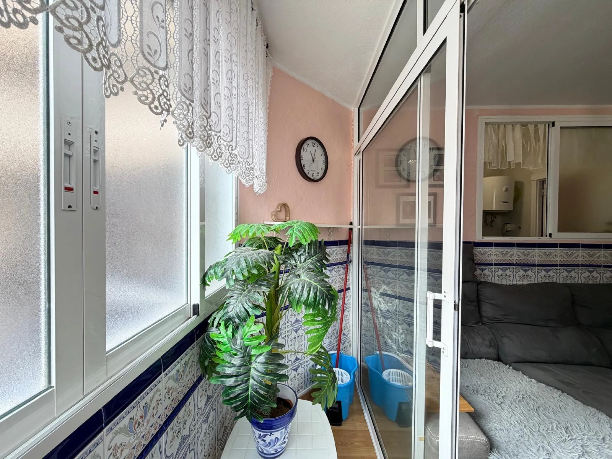APARTAMENTO A 500 METROS DE PLAYA DEL CURA CON SUPERFICIE DE 44 M2. 1 DORM. 1 BAÑO.