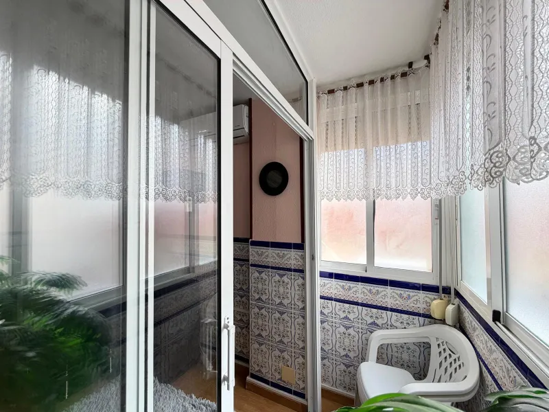 APARTAMENTO A 500 METROS DE PLAYA DEL CURA CON SUPERFICIE DE 44 M2. 1 DORM. 1 BAÑO.