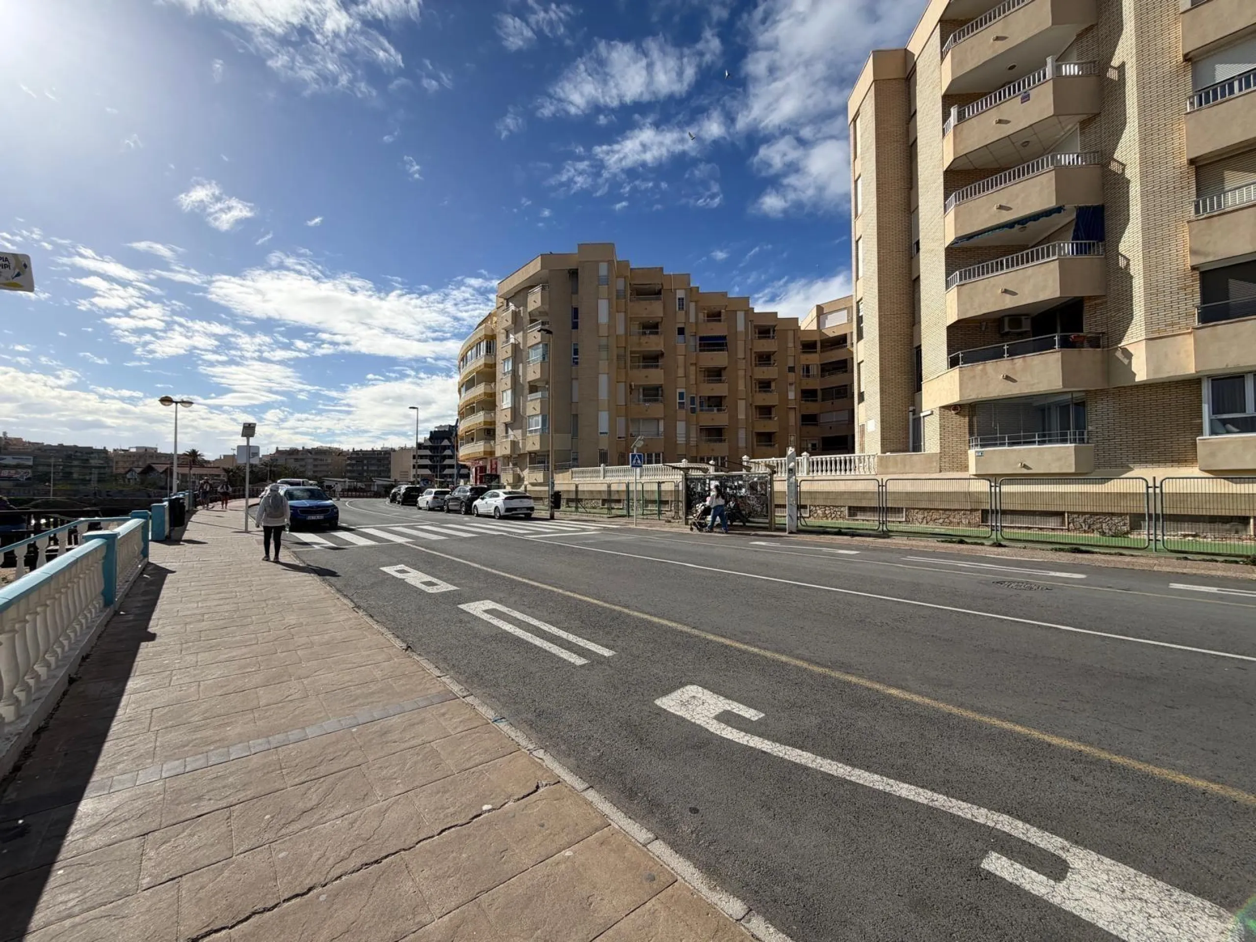 APARTAMENTO A 500 METROS DE PLAYA DEL CURA CON SUPERFICIE DE 44 M2. 1 DORM. 1 BAÑO.