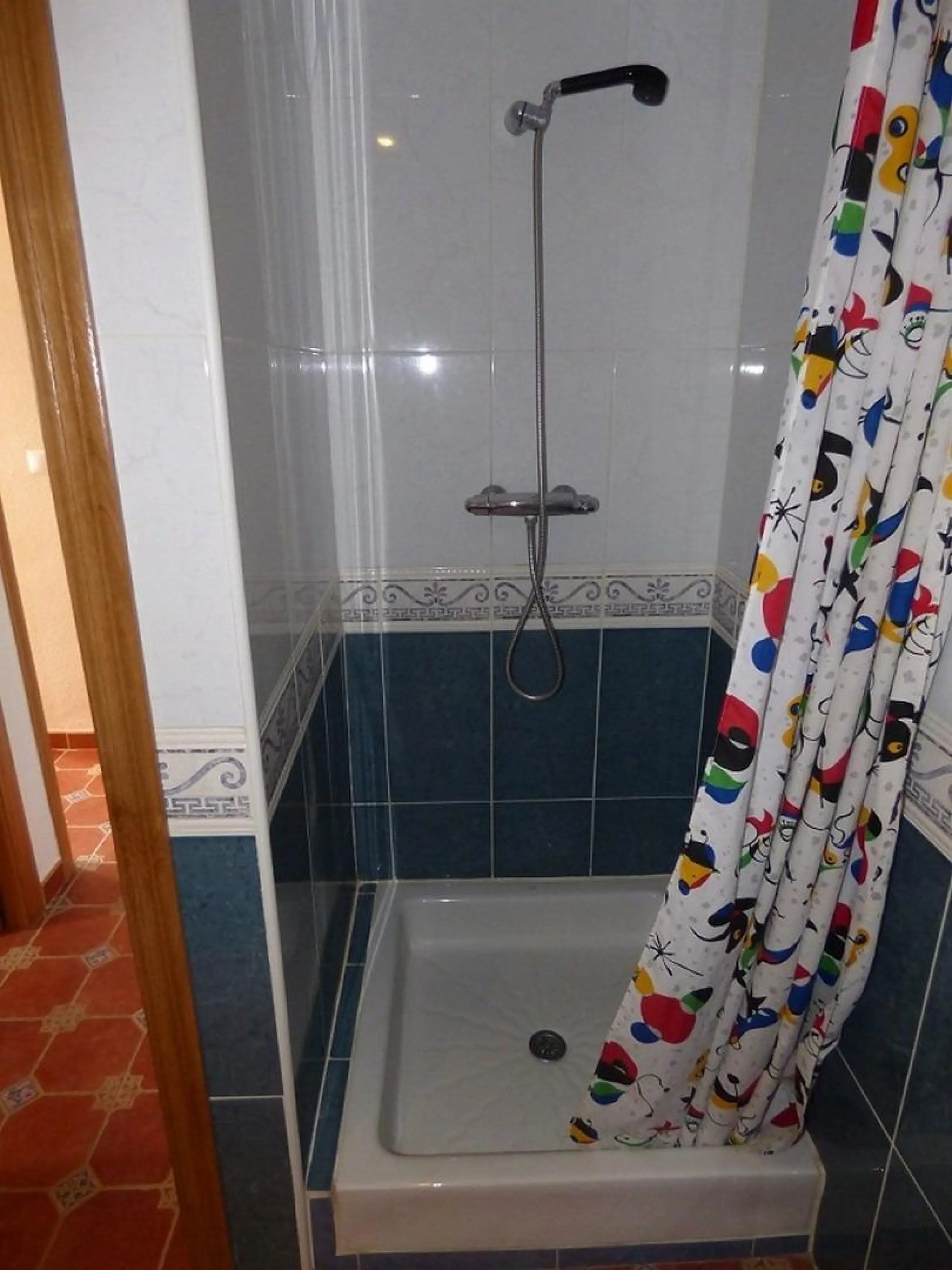 ЧУДЕСНЫЙ TOWNHOUSE С ЧАСТНЫМ ПЛЯЖЕМ В ДОЛГОСРОЧНУЮ АРЕНДУ