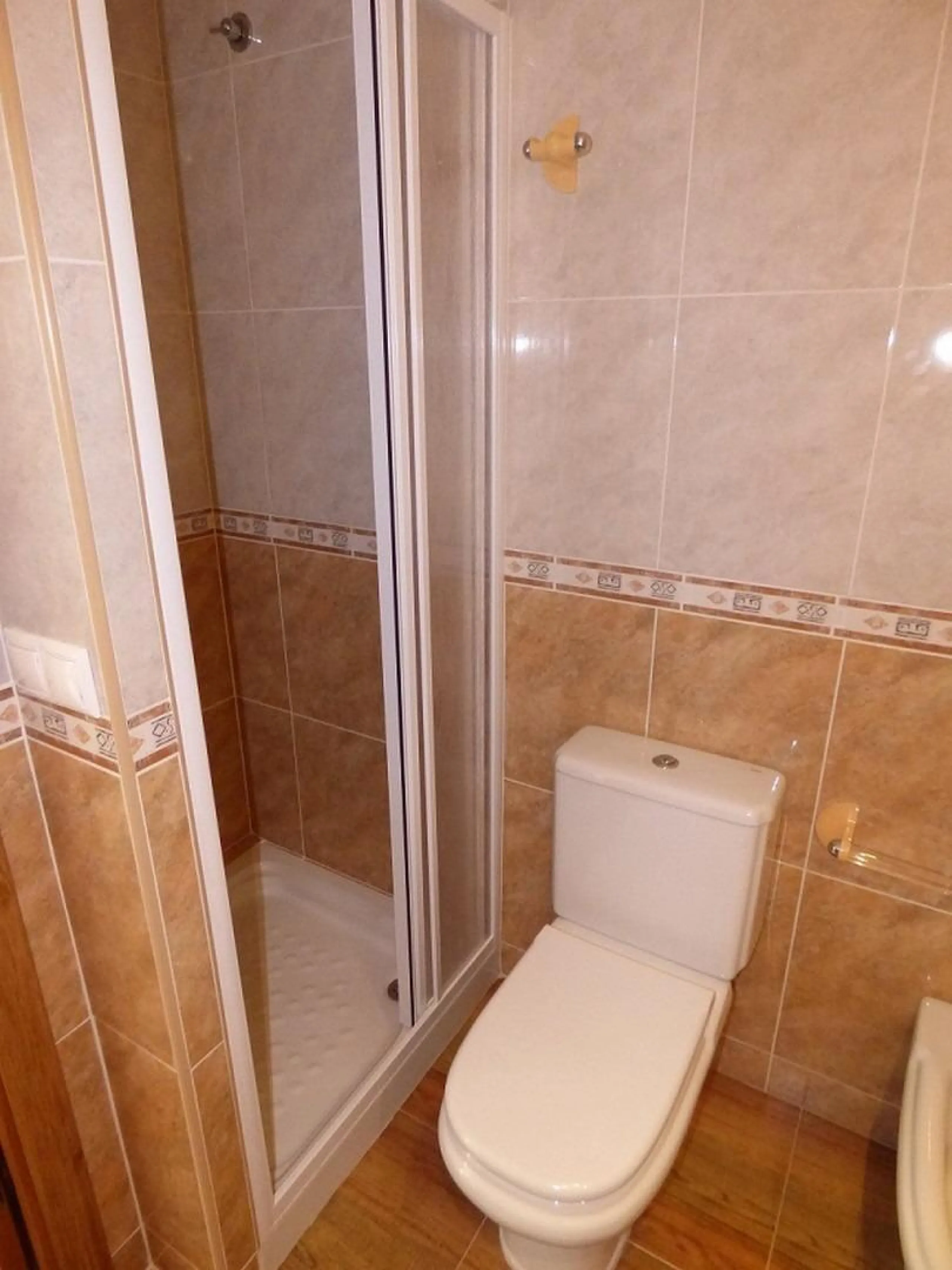 ЧУДЕСНЫЙ TOWNHOUSE С ЧАСТНЫМ ПЛЯЖЕМ В ДОЛГОСРОЧНУЮ АРЕНДУ