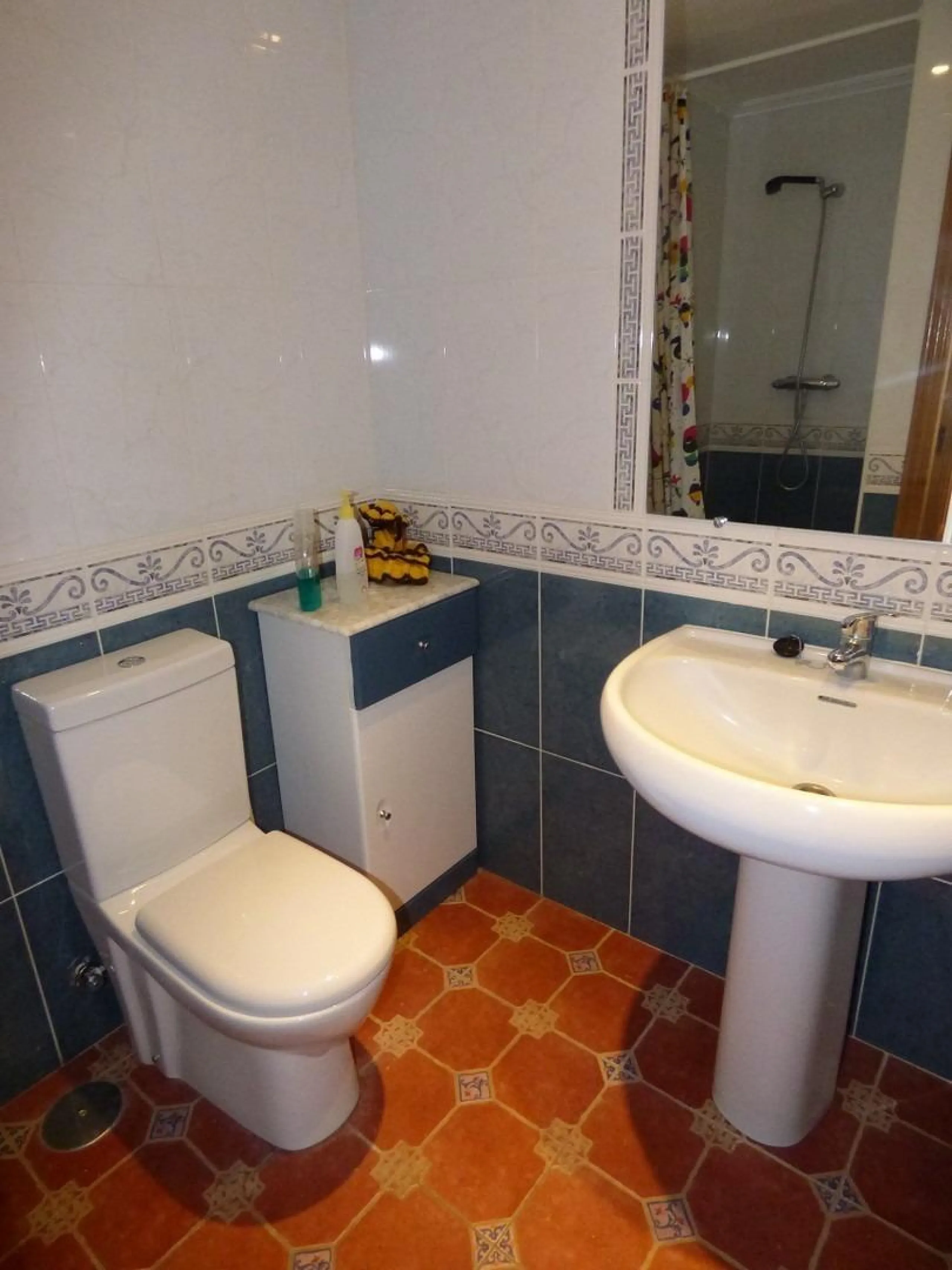 ЧУДЕСНЫЙ TOWNHOUSE С ЧАСТНЫМ ПЛЯЖЕМ В ДОЛГОСРОЧНУЮ АРЕНДУ