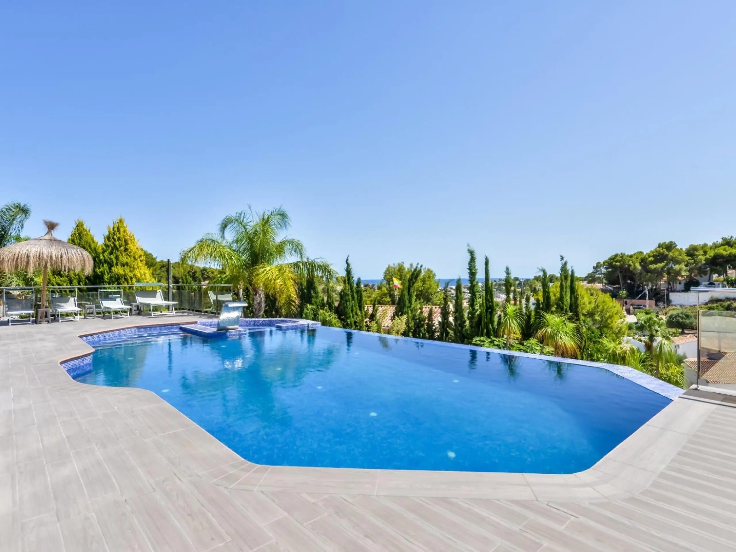 Modern and Luxurious Villa with Sea Views in Benissa 🌊