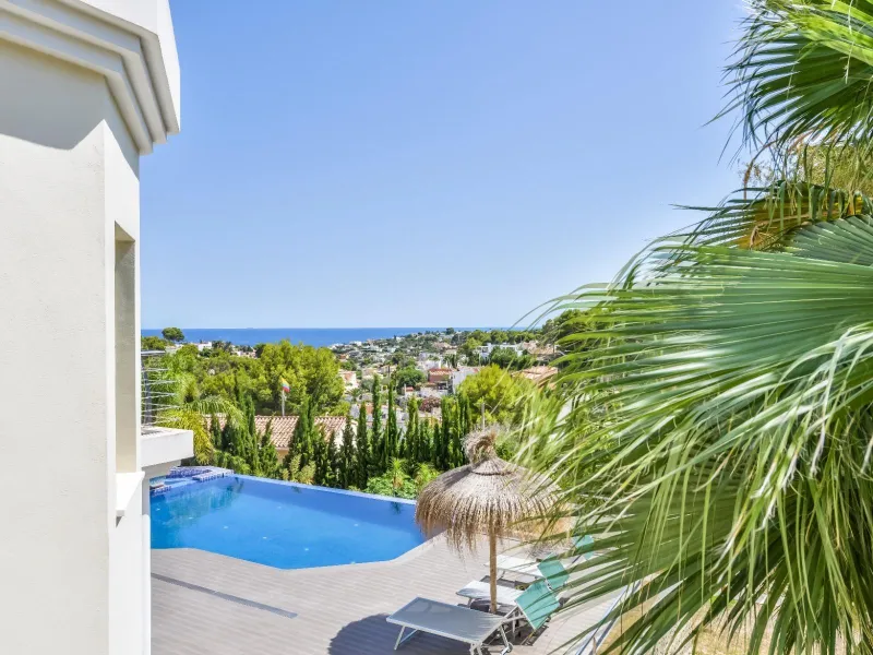 Modern and Luxurious Villa with Sea Views in Benissa 🌊