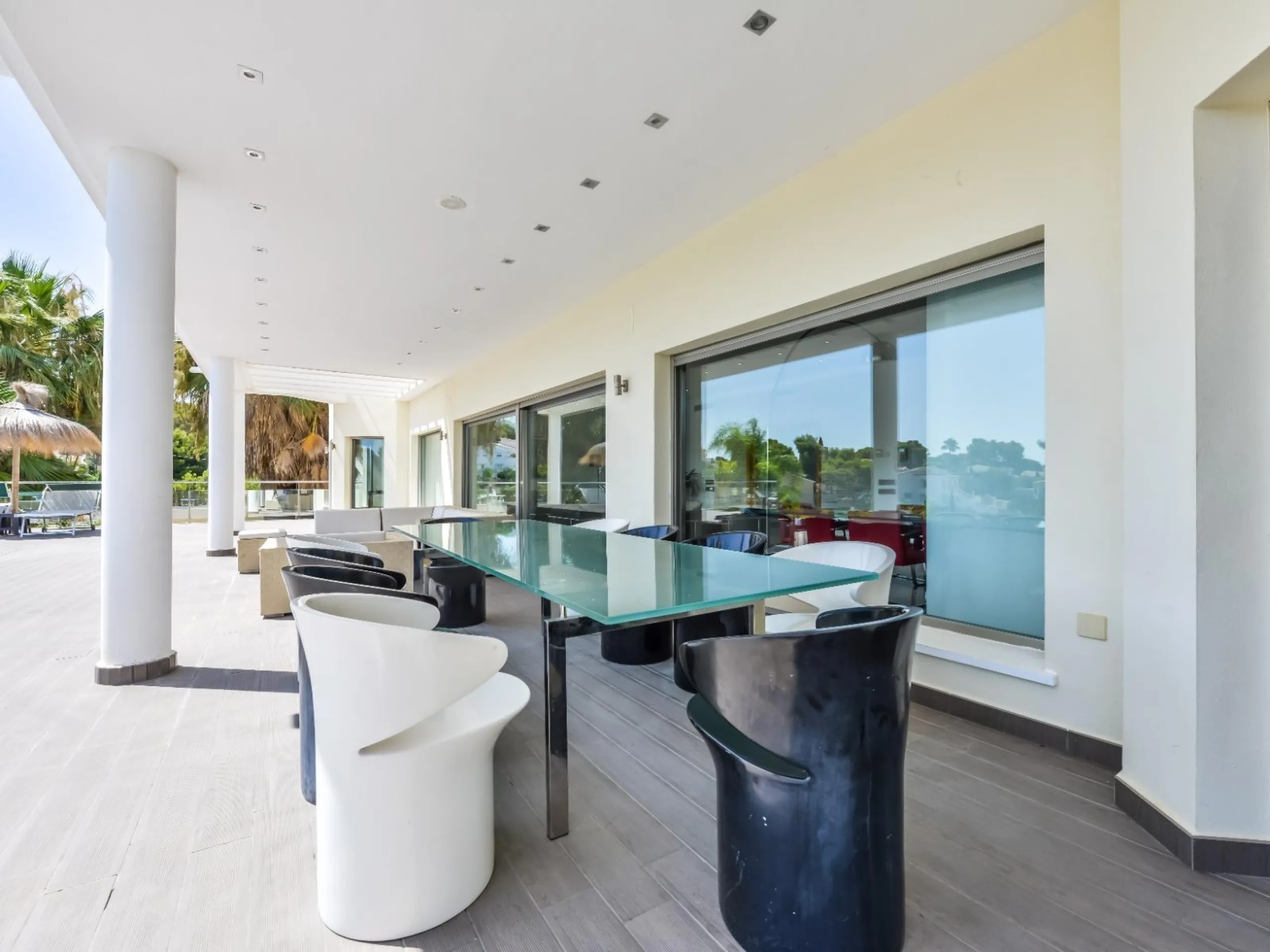 Modern and Luxurious Villa with Sea Views in Benissa 🌊