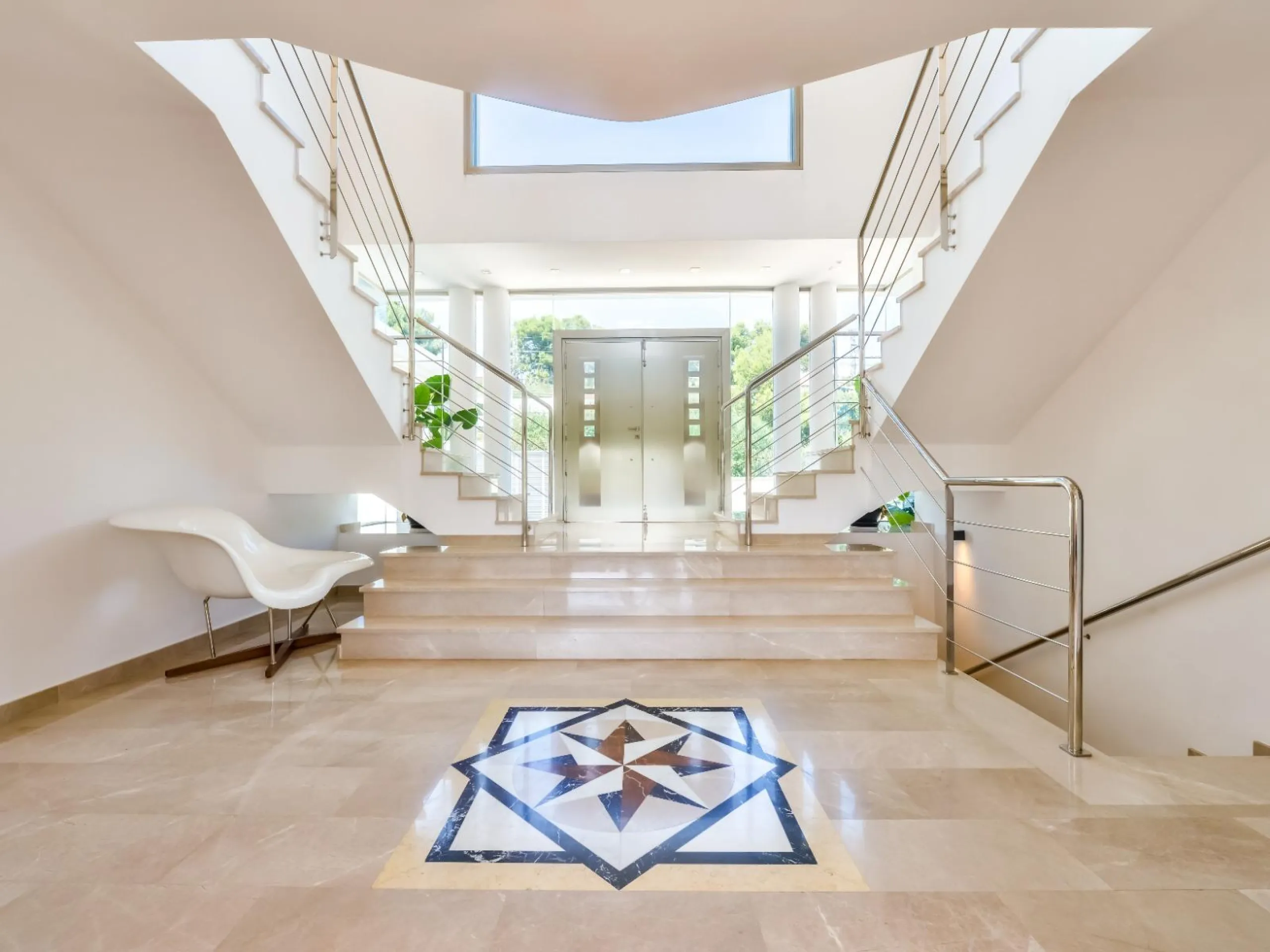 Modern and Luxurious Villa with Sea Views in Benissa 🌊