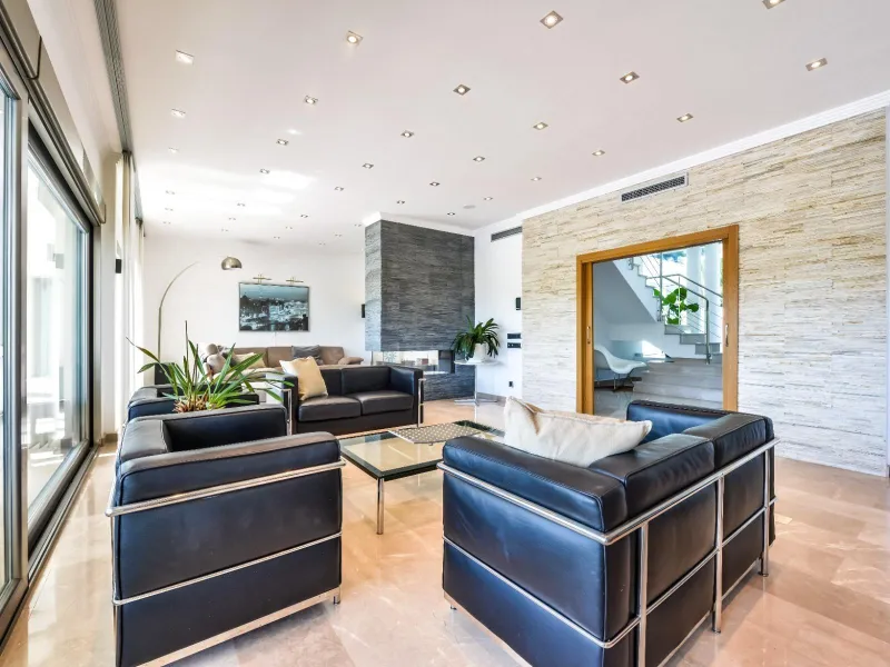 Modern and Luxurious Villa with Sea Views in Benissa 🌊