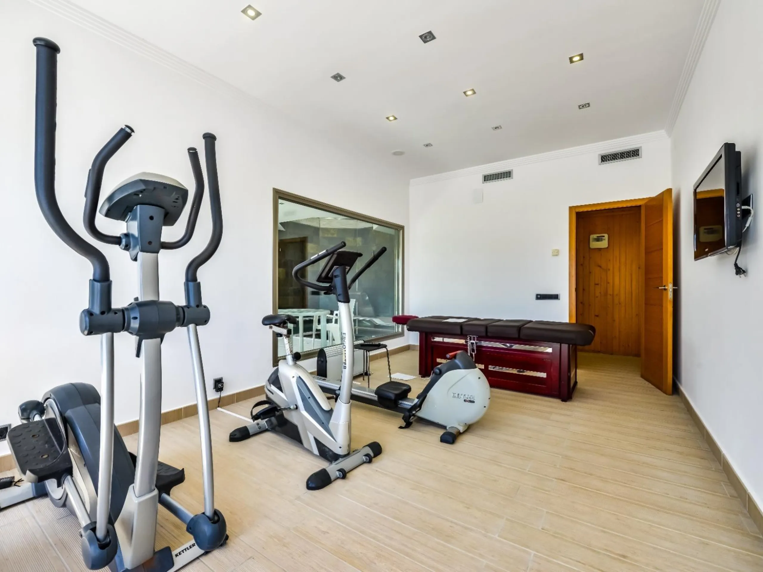 Modern and Luxurious Villa with Sea Views in Benissa 🌊