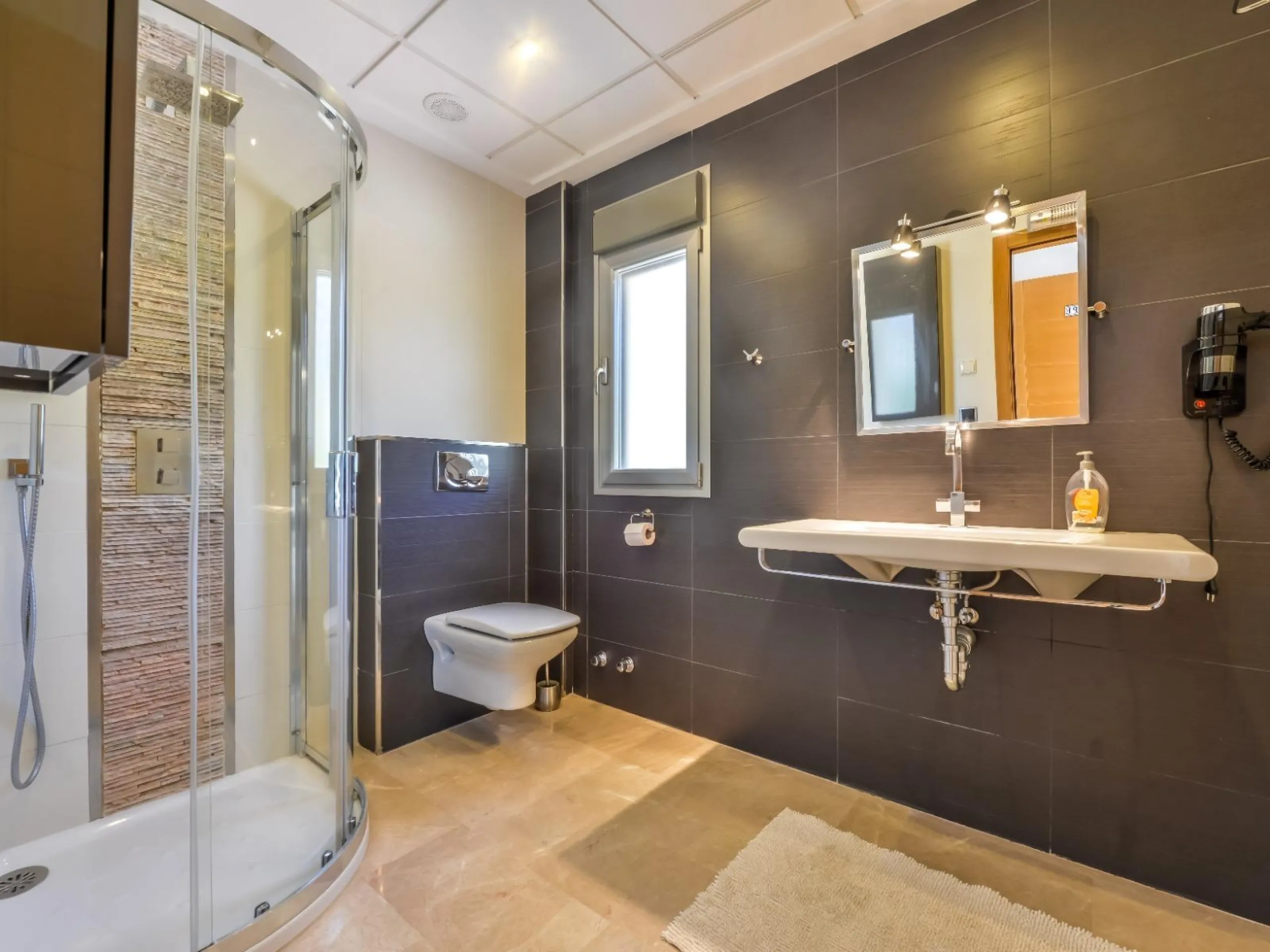 Modern and Luxurious Villa with Sea Views in Benissa 🌊