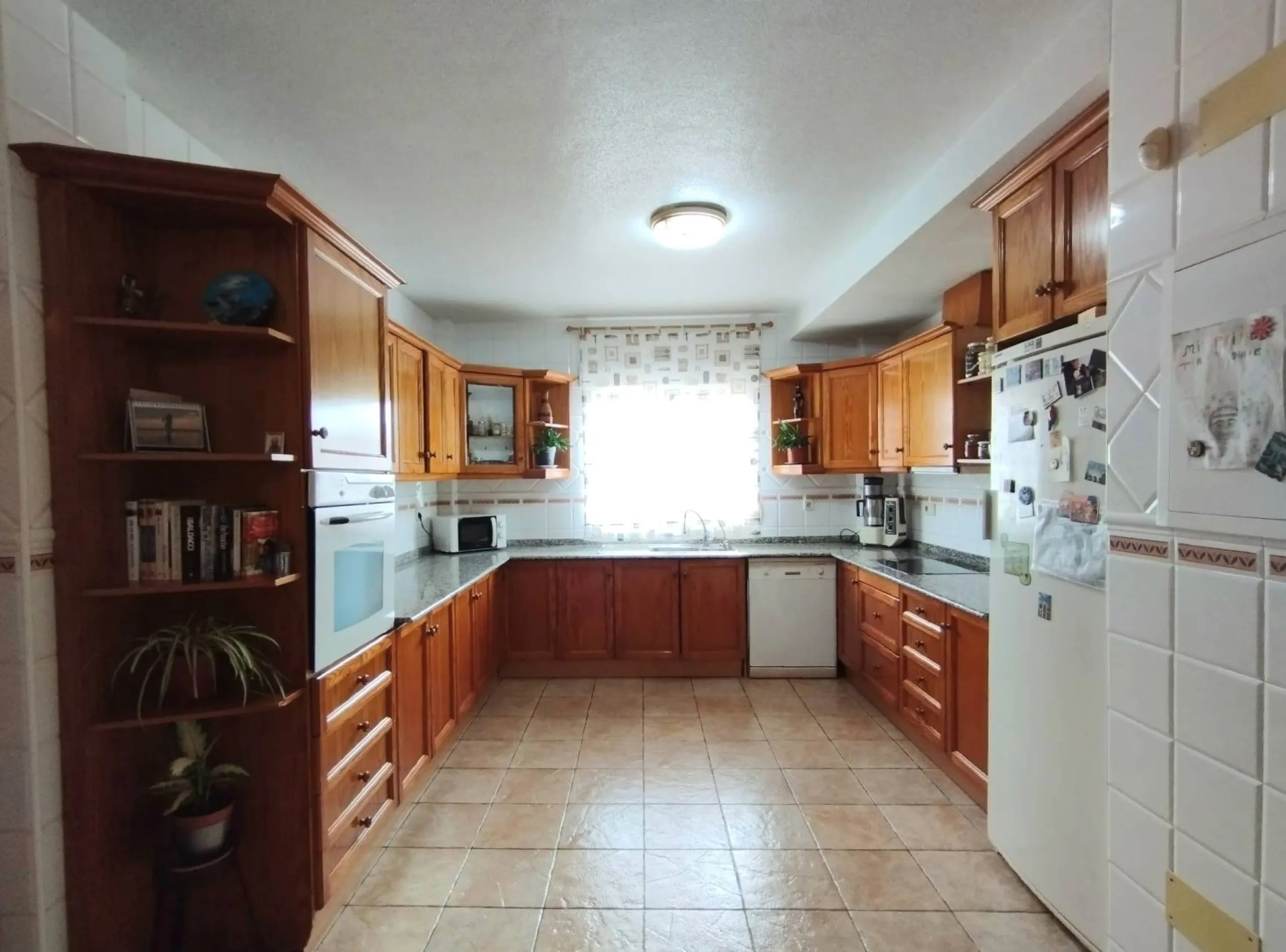 Exclusive Villa with Salt Lake Views in Torrevieja