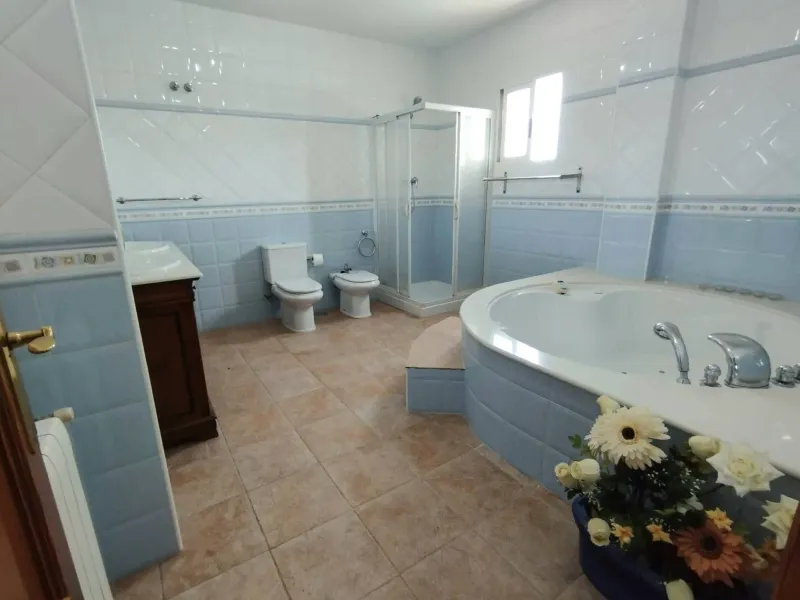 Exclusive Villa with Salt Lake Views in Torrevieja