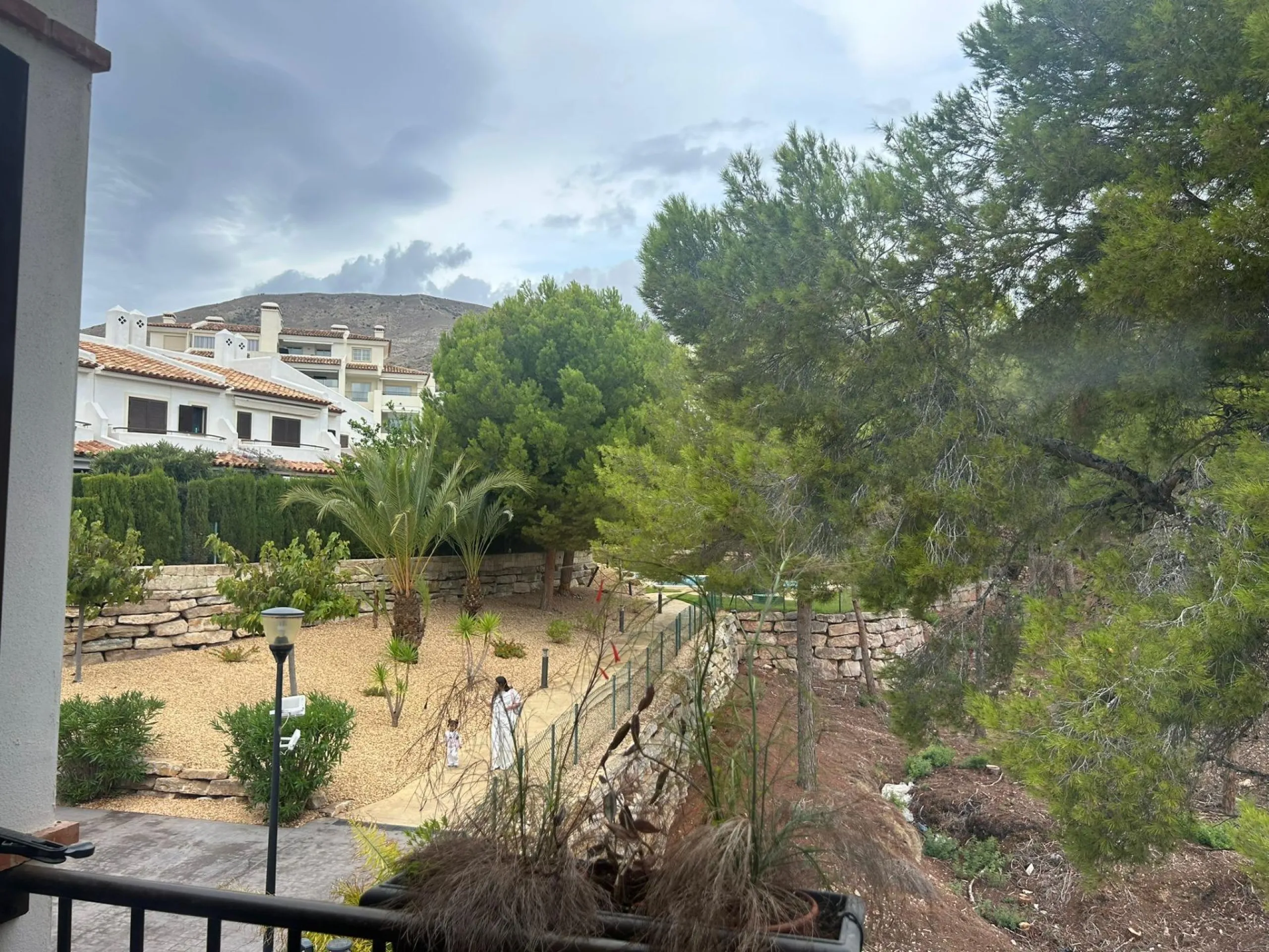 Semi-Detached House in Sierra Cortina 🌿