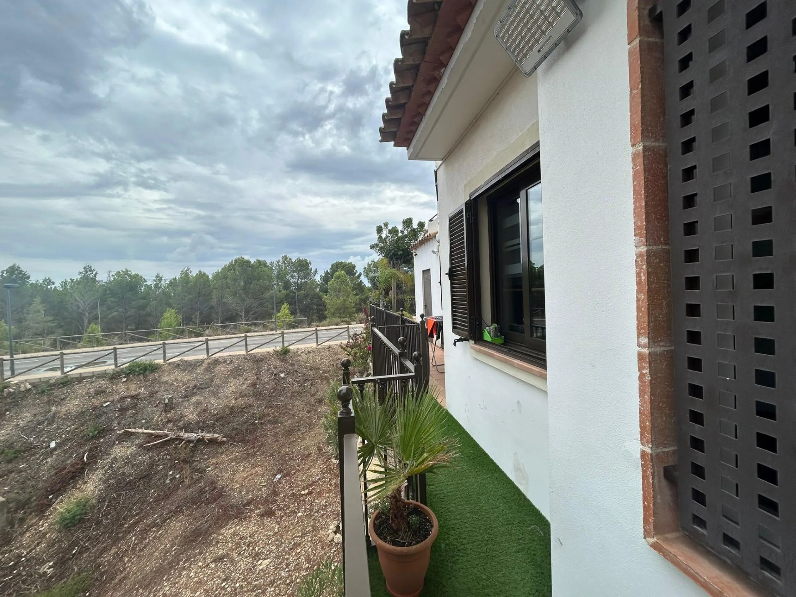 Semi-Detached House in Sierra Cortina 🌿