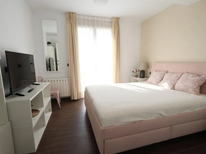 Cabo Roig Detached villa on a 415 m² corner plot with two streets