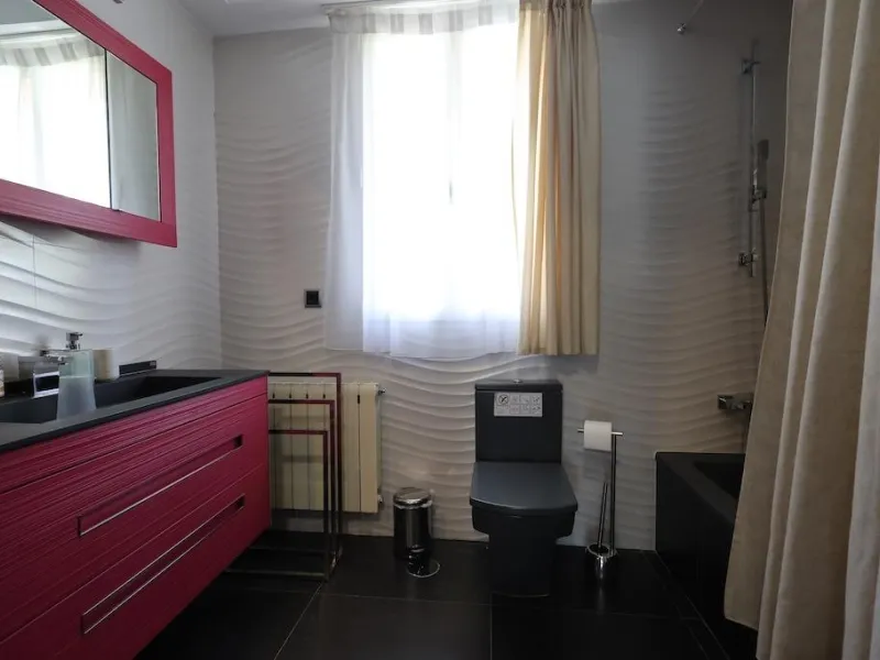 Cabo Roig Detached villa on a 415 m² corner plot with two streets