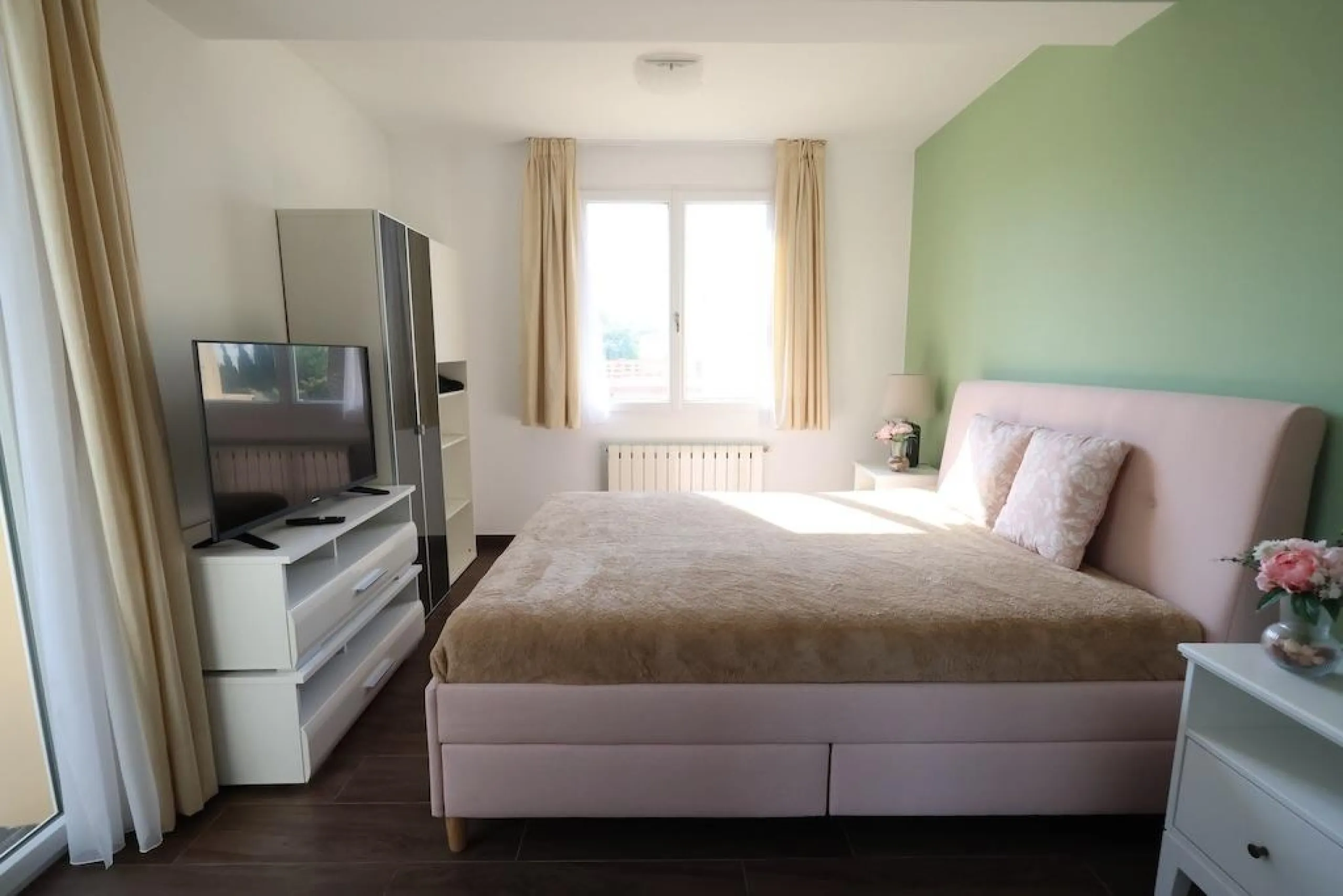 Cabo Roig Detached villa on a 415 m² corner plot with two streets