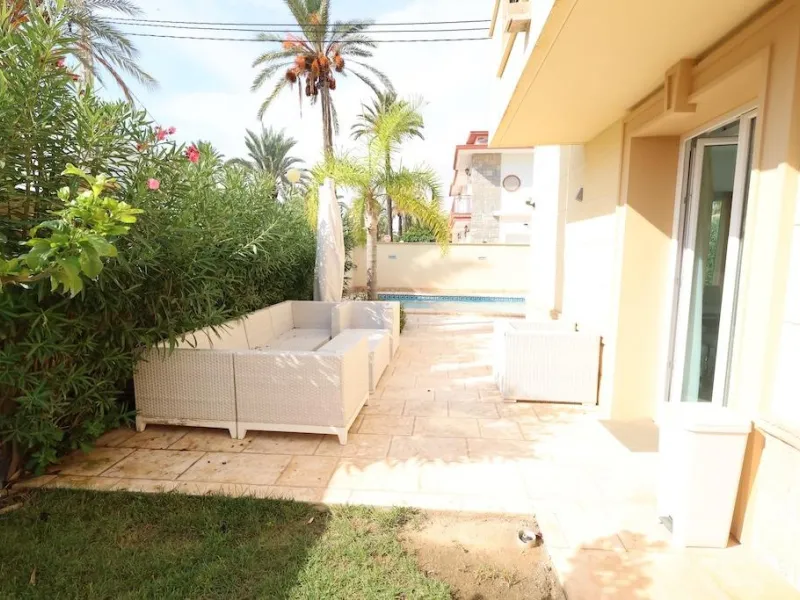 Cabo Roig Detached villa on a 415 m² corner plot with two streets