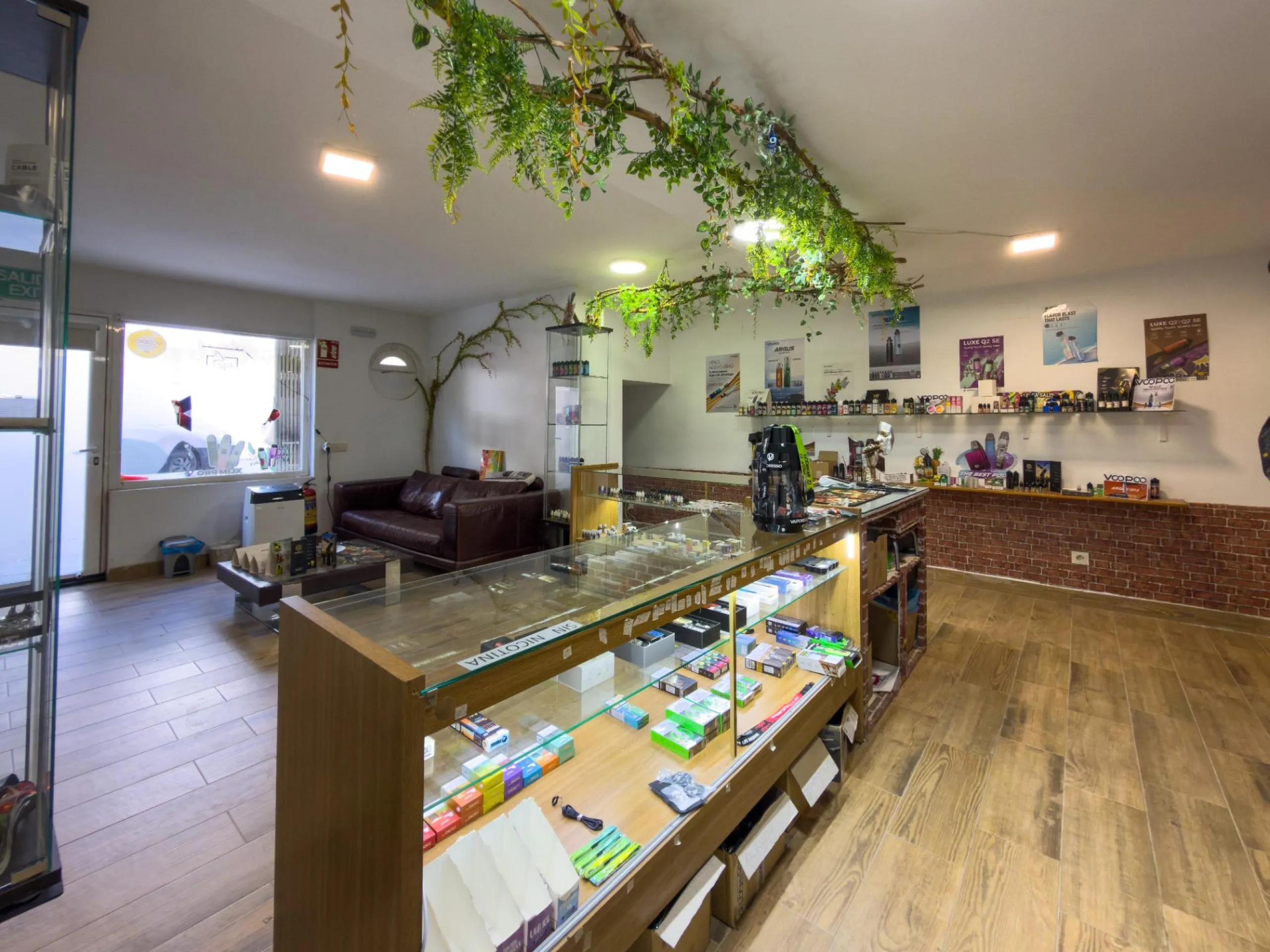 Commercial premises for sale