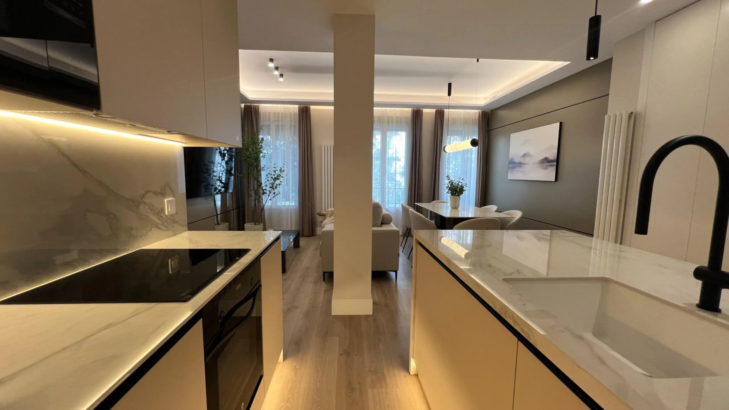 ELEGANT FULLY RENOVATED LUXURY APARTNEMT IN LISTA, MADRID