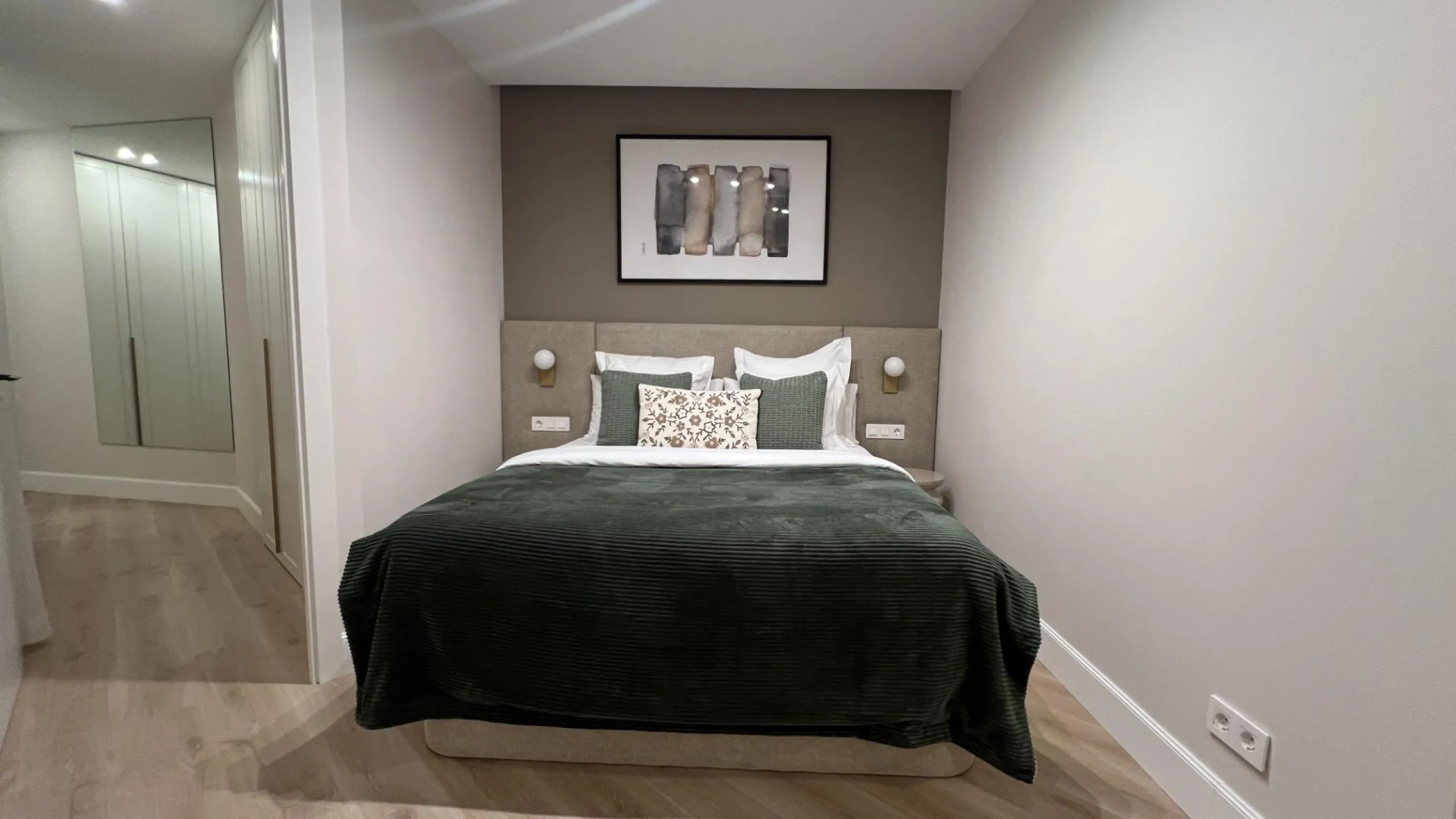 ELEGANT FULLY RENOVATED LUXURY APARTNEMT IN LISTA, MADRID