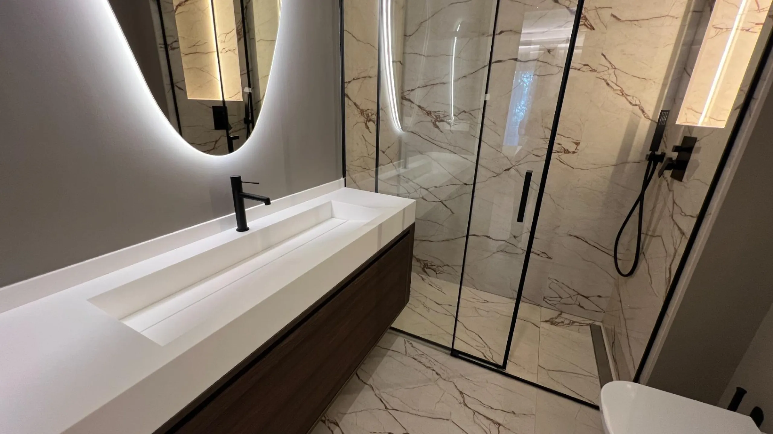 ELEGANT FULLY RENOVATED LUXURY APARTNEMT IN LISTA, MADRID