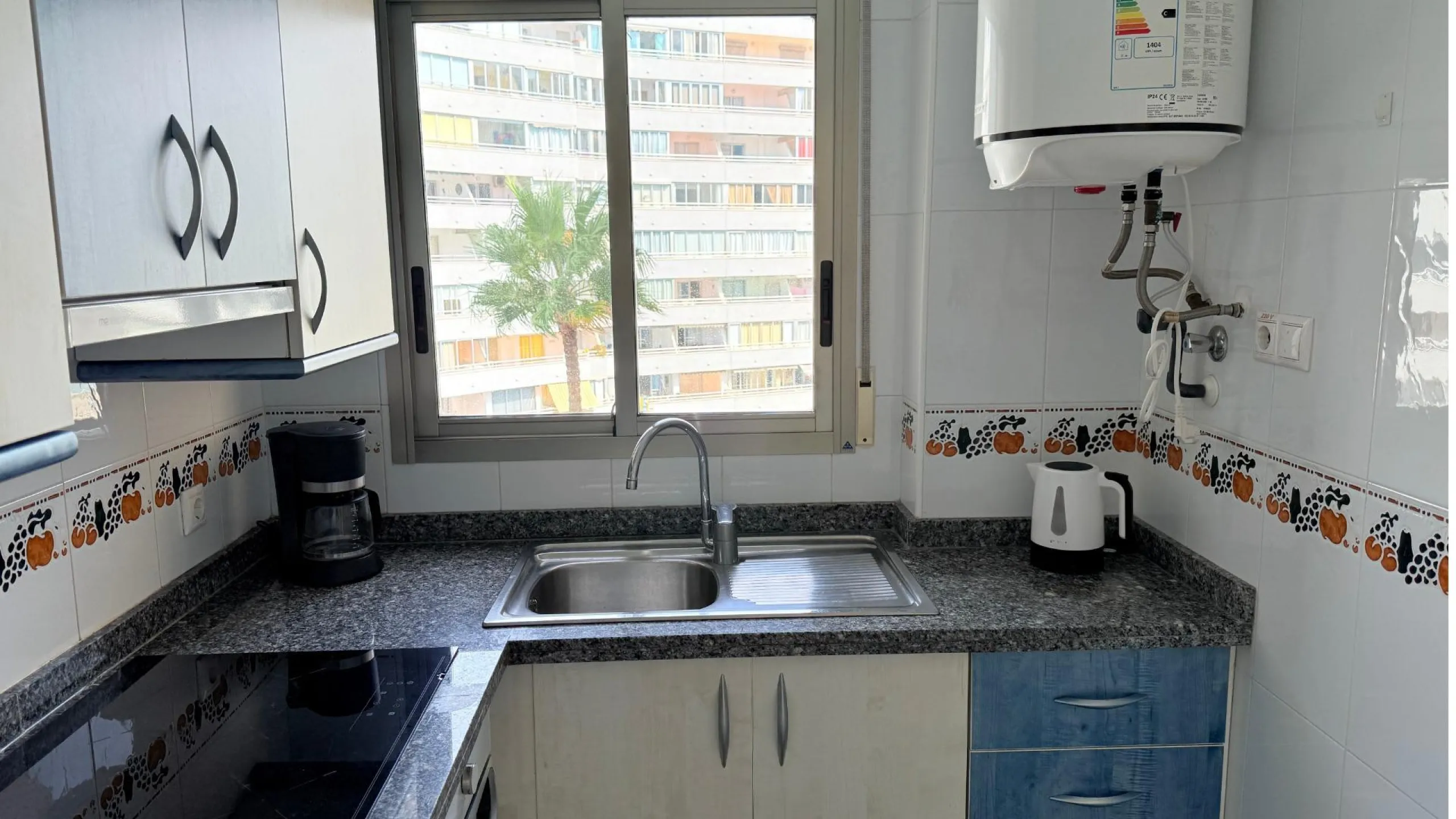 Magnificent apartment with sea views just one minute from the beach in Playa de la Fossa, Calpe