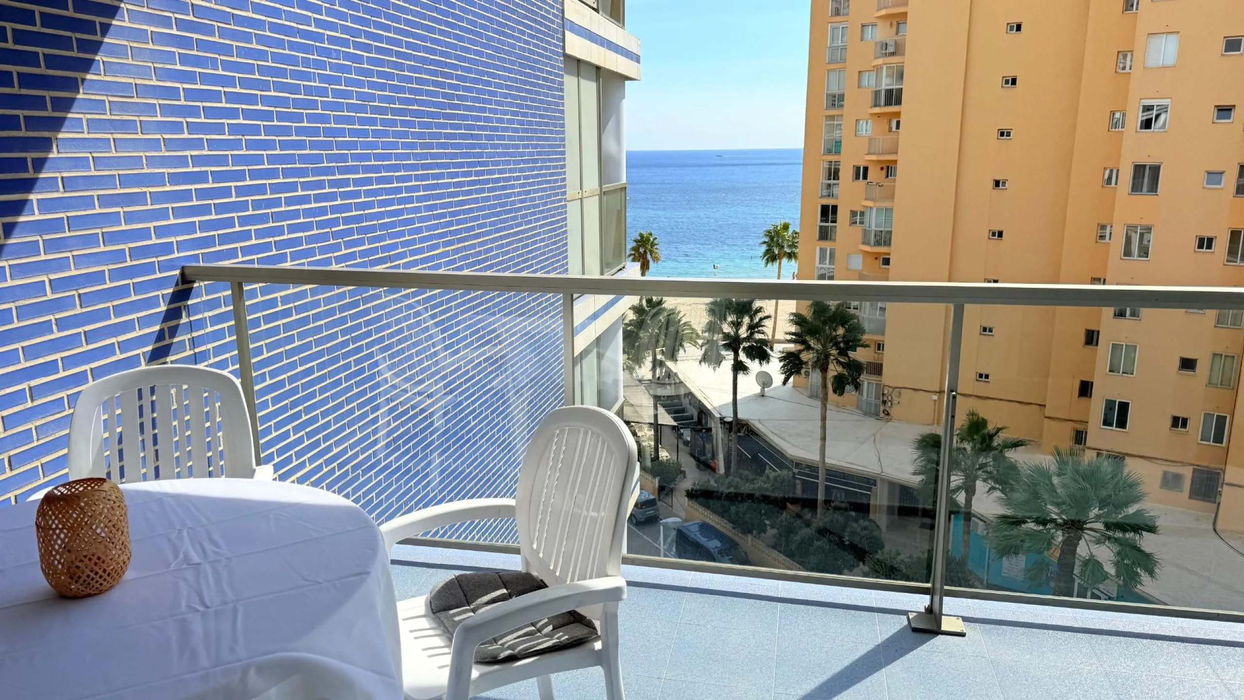 Magnificent apartment with sea views just one minute from the beach in Playa de la Fossa, Calpe