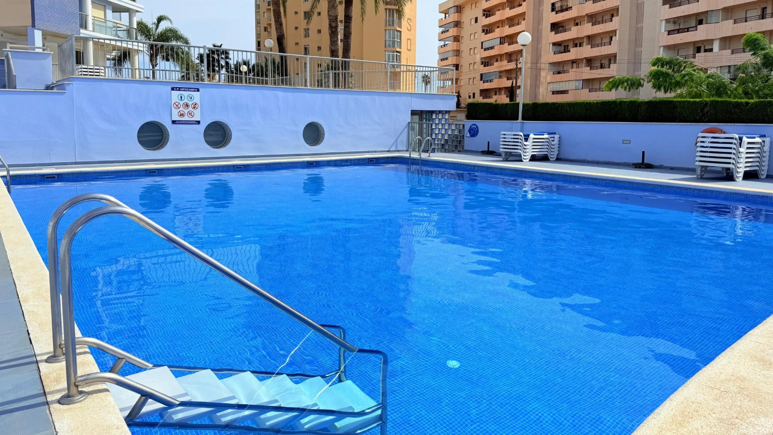 Magnificent apartment with sea views just one minute from the beach in Playa de la Fossa, Calpe