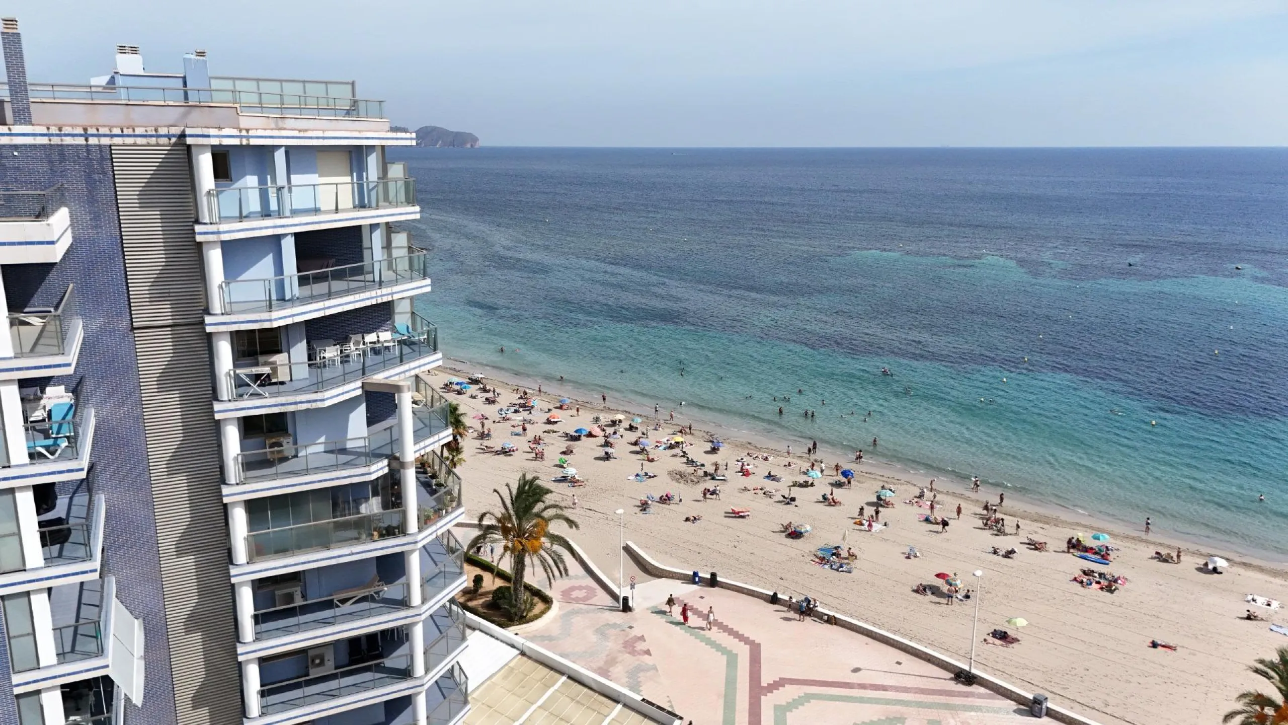Magnificent apartment with sea views just one minute from the beach in Playa de la Fossa, Calpe