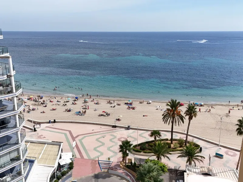 Magnificent apartment with sea views just one minute from the beach in Playa de la Fossa, Calpe