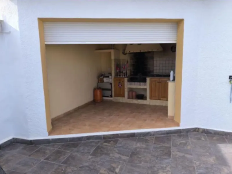 Luz, tranquilidad y vistas al mar – una villa impresionante en Calpe