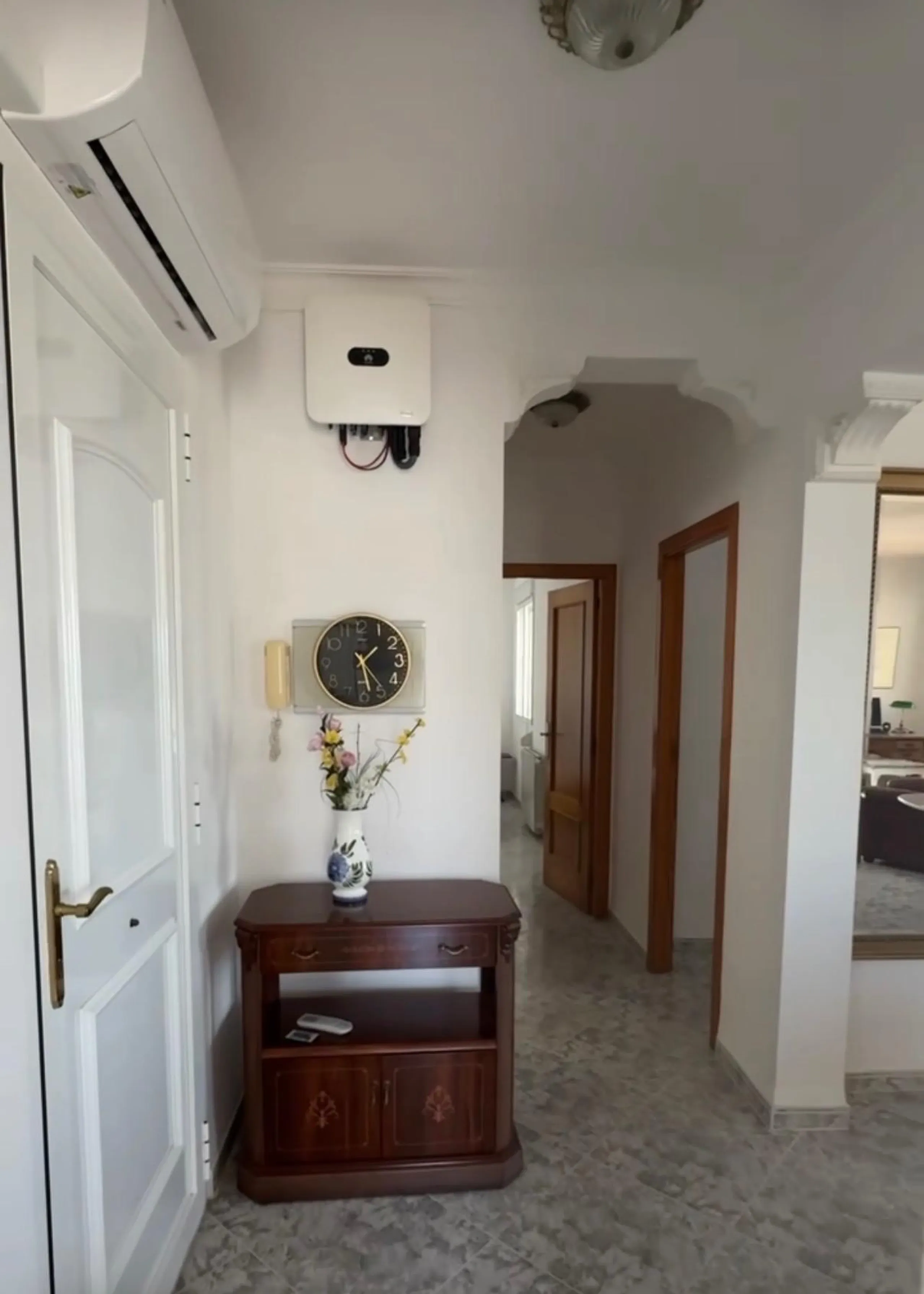Luz, tranquilidad y vistas al mar – una villa impresionante en Calpe