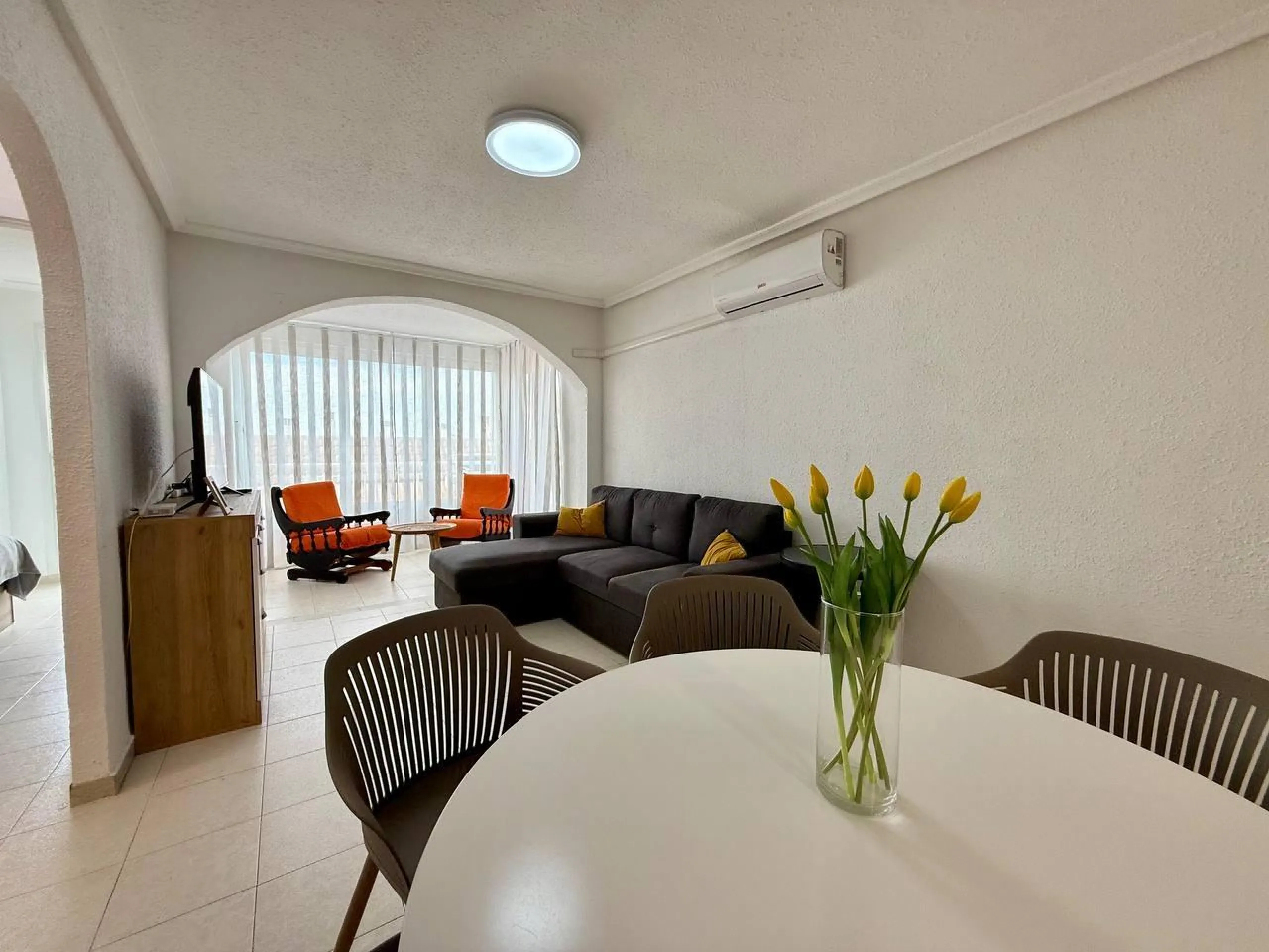 Apartment with 2 bedrooms, 1 bathroom, 240 m. from the beach and pool