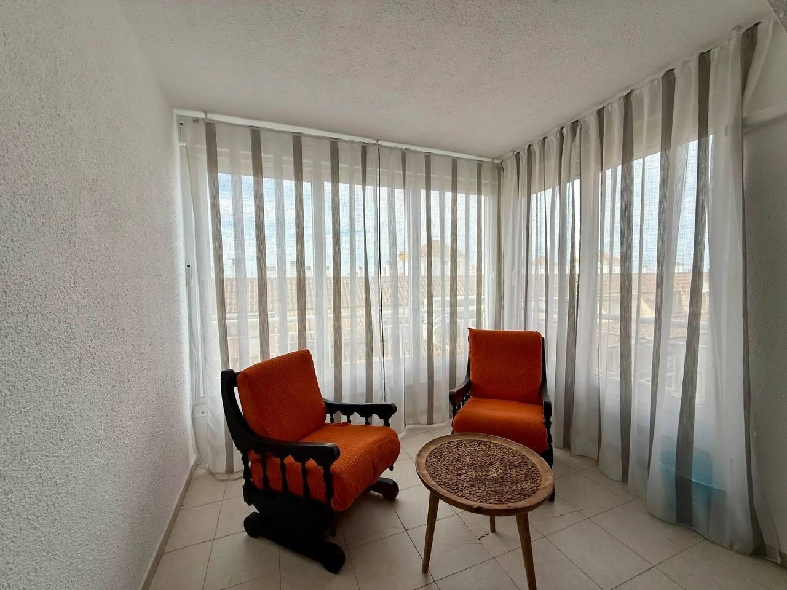 Apartment with 2 bedrooms, 1 bathroom, 240 m. from the beach and pool