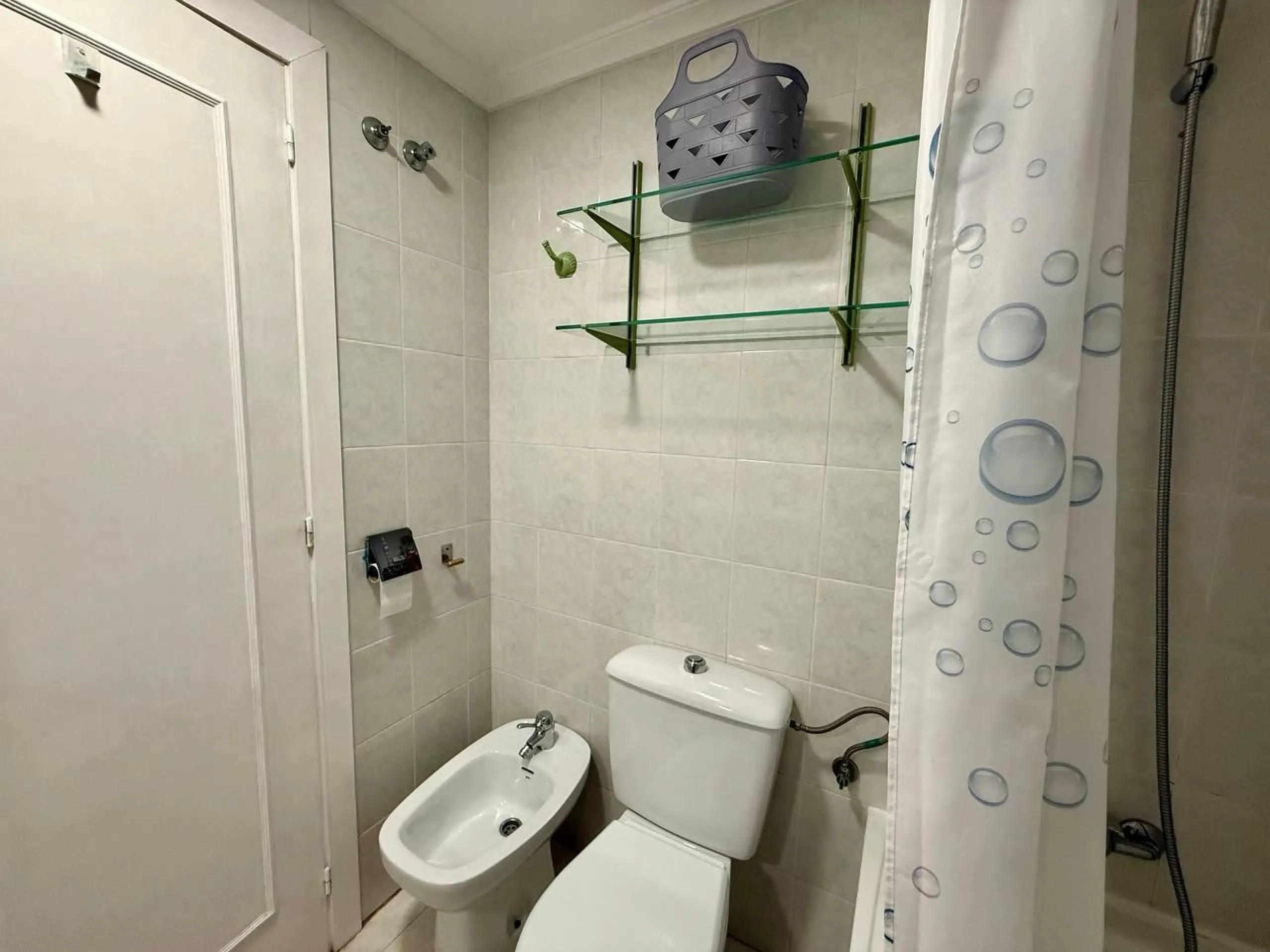 Apartment with 2 bedrooms, 1 bathroom, 240 m. from the beach and pool