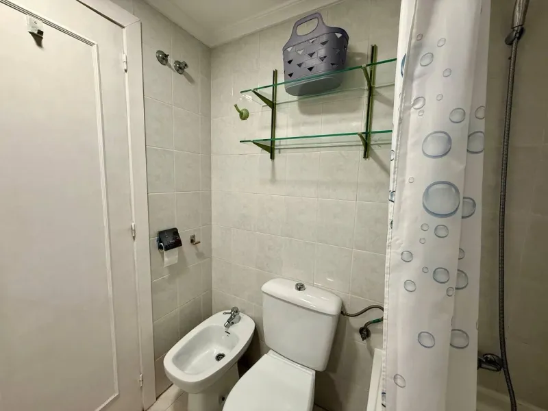 Apartment with 2 bedrooms, 1 bathroom, 240 m. from the beach and pool