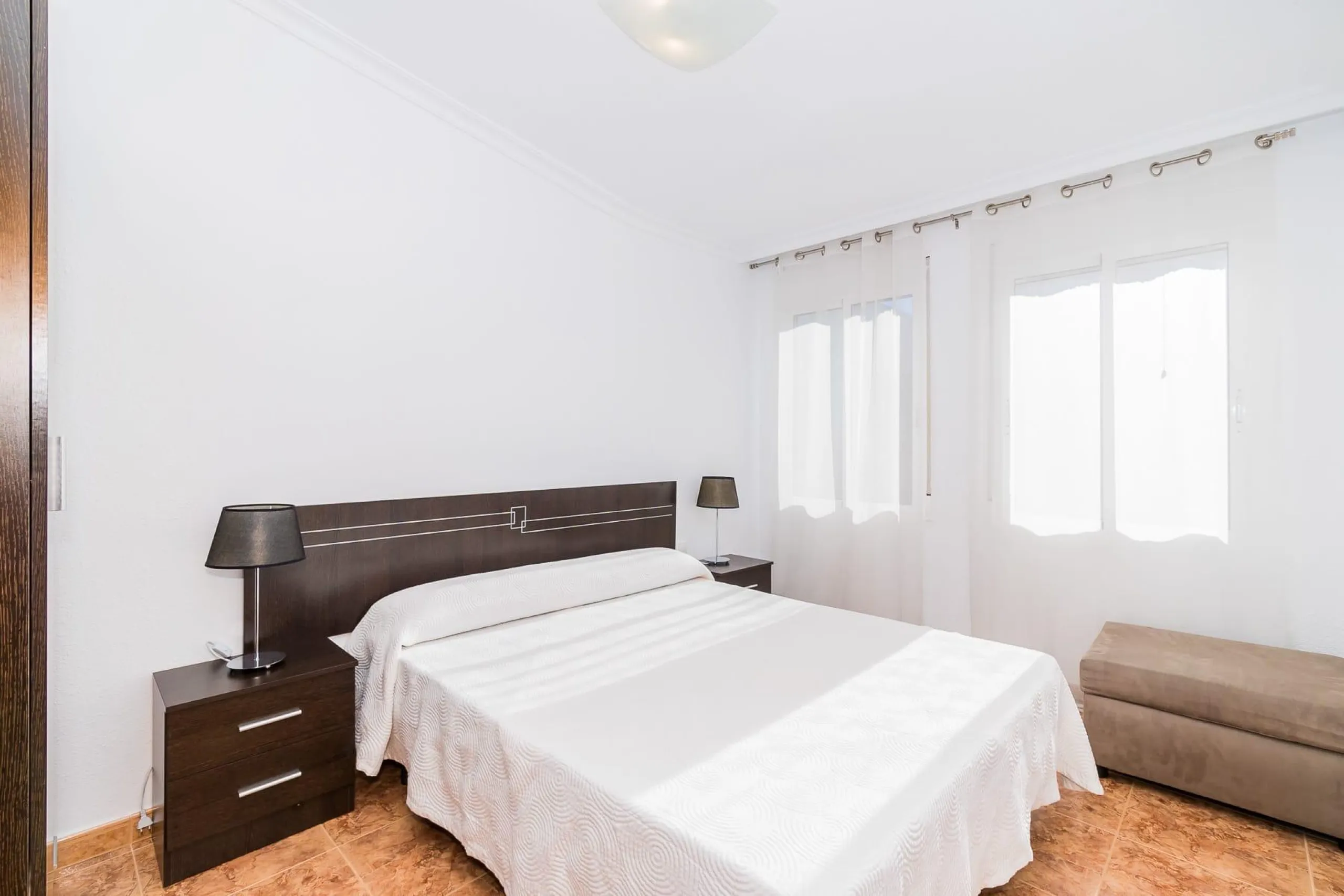 Amplio Apartamento Reformado con piscina comunitaria a 600 metros de la playa del Cura