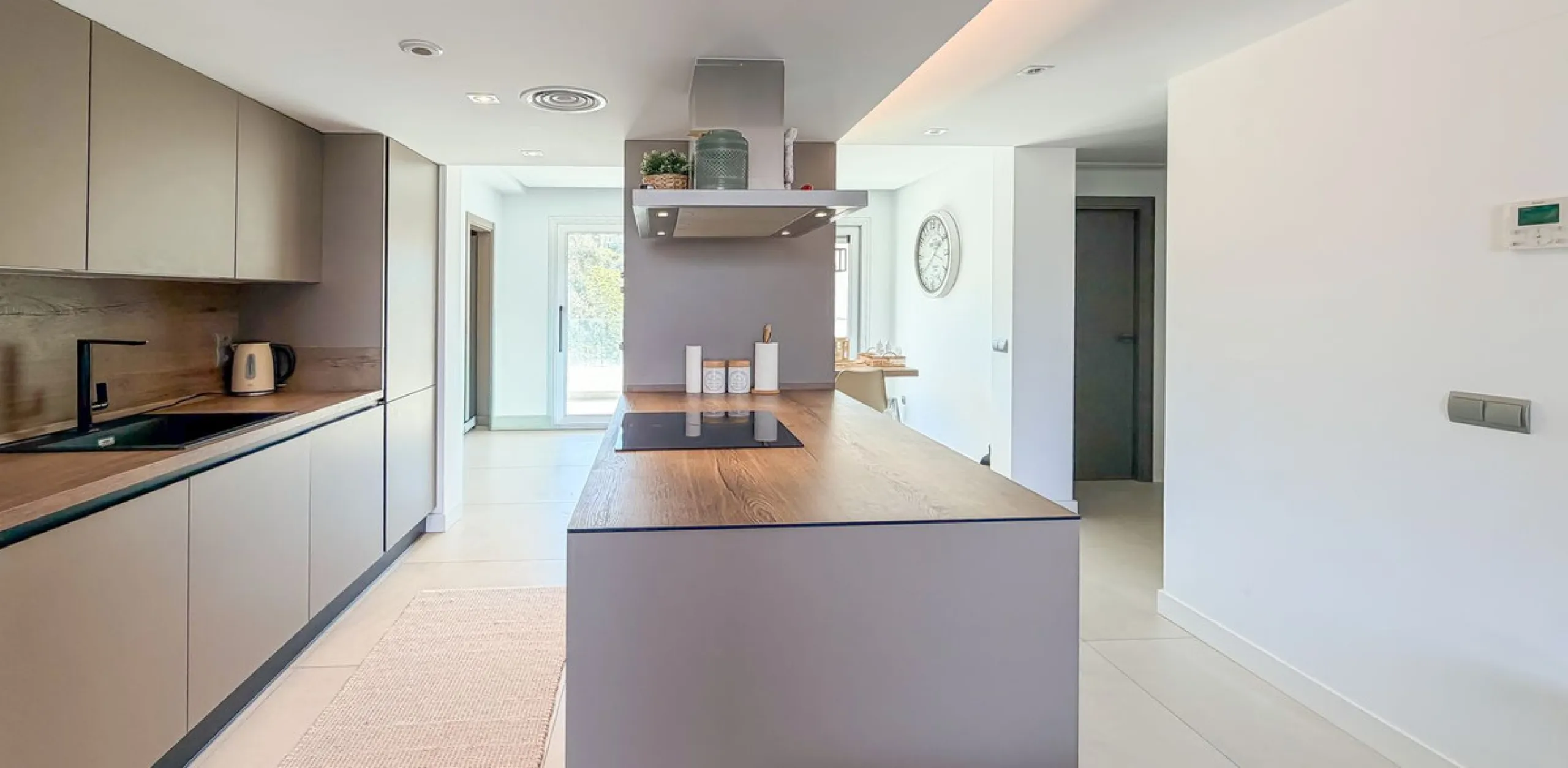 Wunderschöne 2-Zimmer-Wohnung mit 2 Bädern in Grand View – La Cala Golf